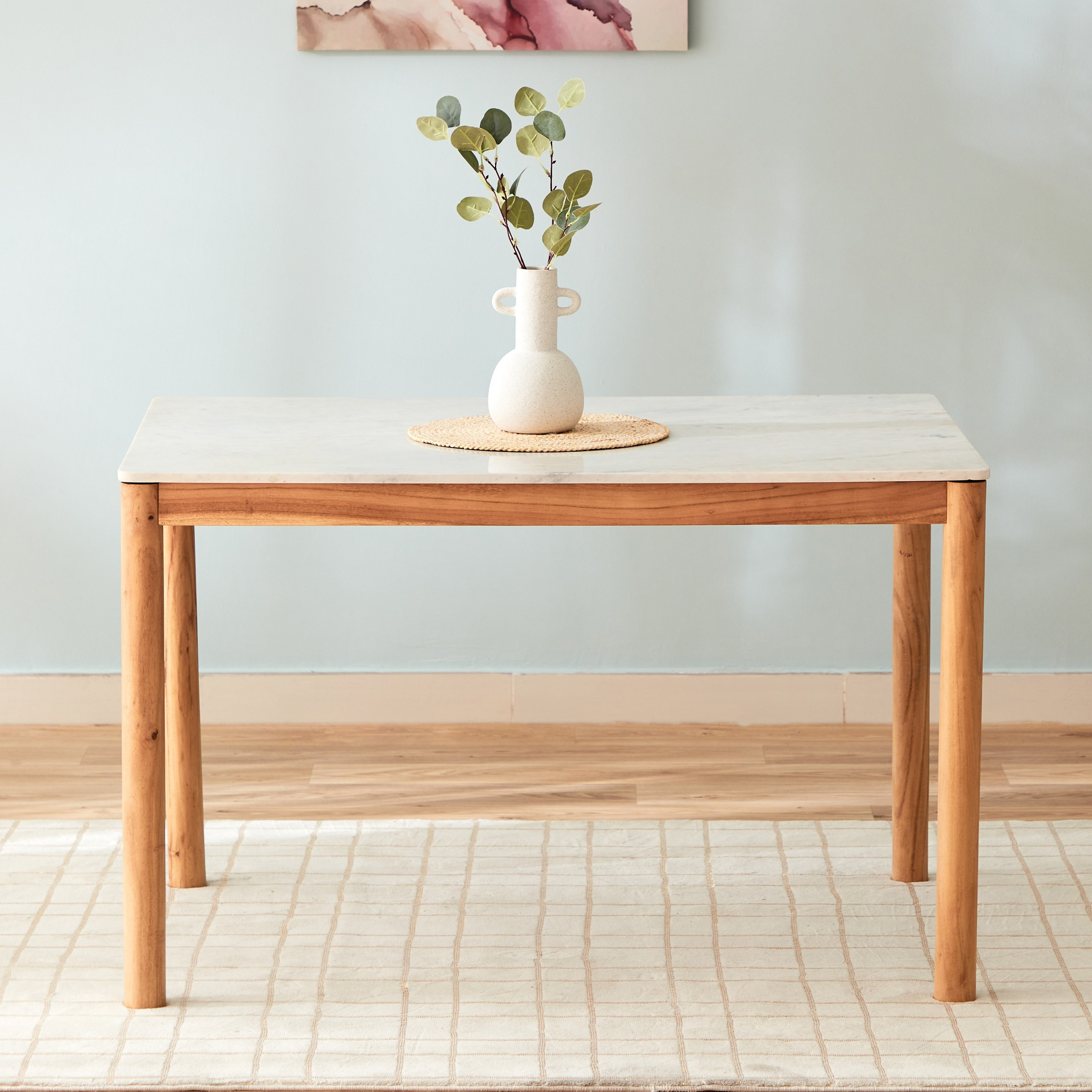 طاولة سُفرة لـ4 مقاعد بسطح من الرخام الأصلي - ميدتاون من فيندرا-hbxfurniture-diningtablesandsets-diningtables-fourseater-image-2