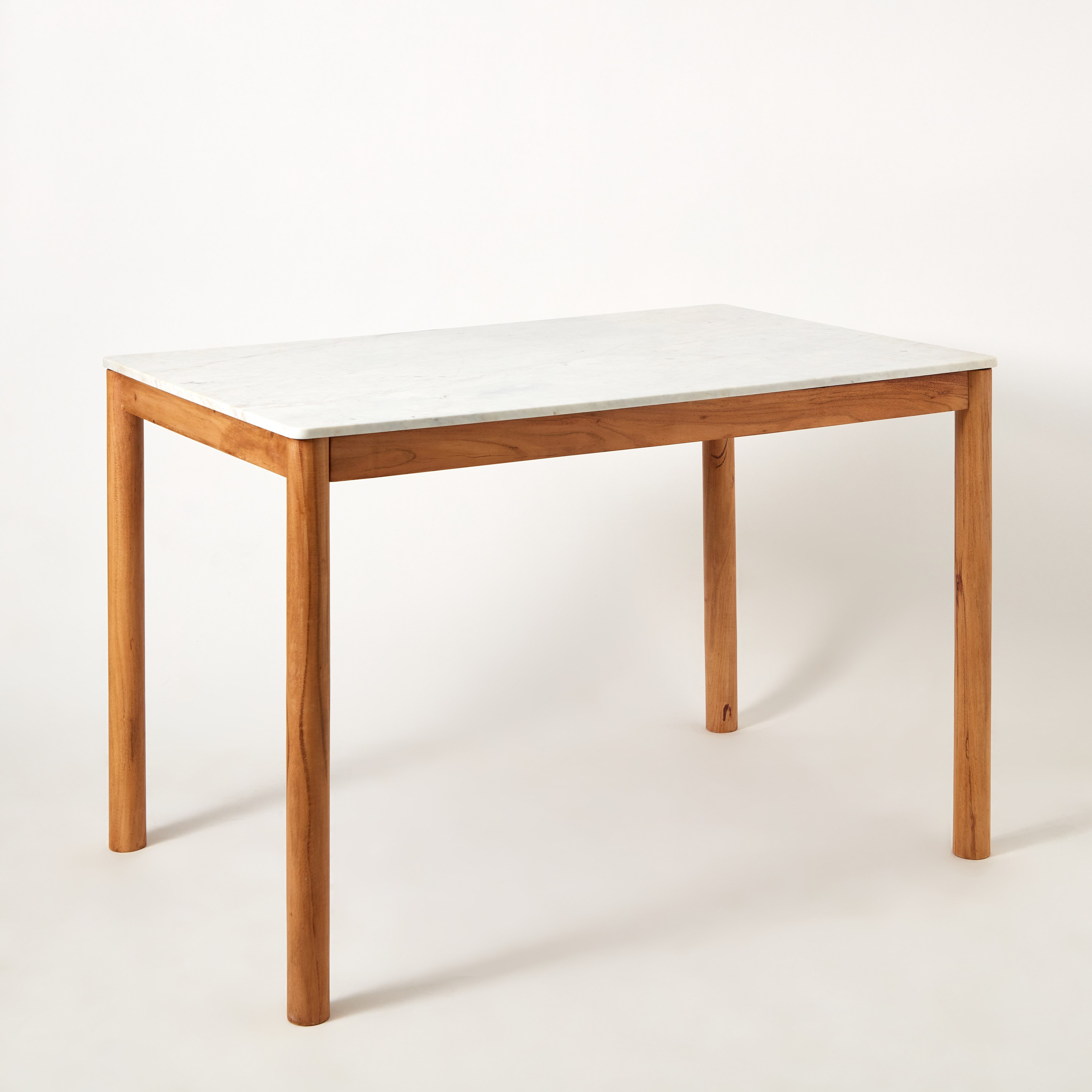 طاولة سُفرة لـ4 مقاعد بسطح من الرخام الأصلي - ميدتاون من فيندرا-hbxfurniture-diningtablesandsets-diningtables-fourseater-image-7