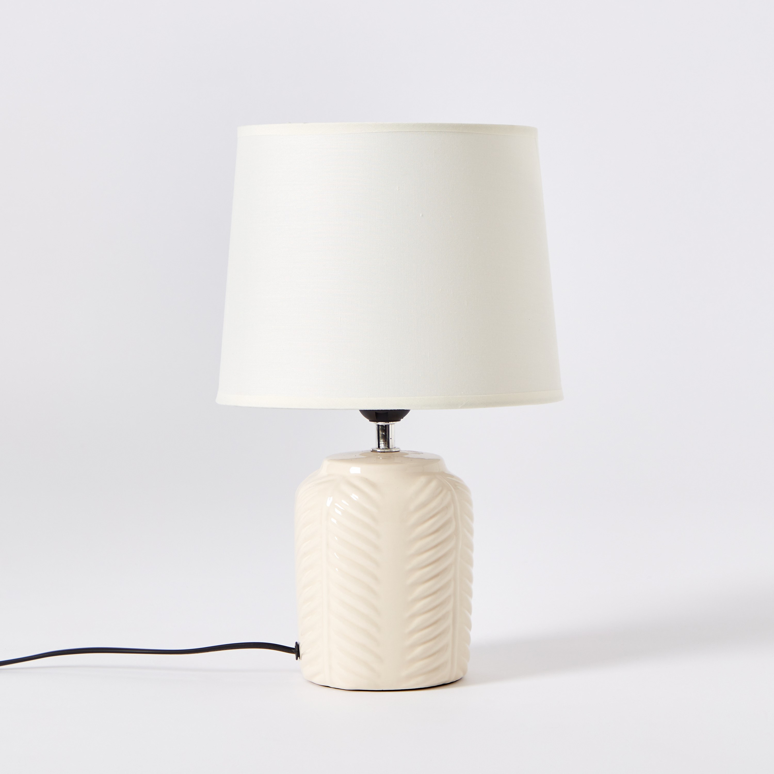 مصباح طاولة سيراميك من أنيا - 23x23x34 سم-hbxlivingroom-lighting-tablelamps-image-7