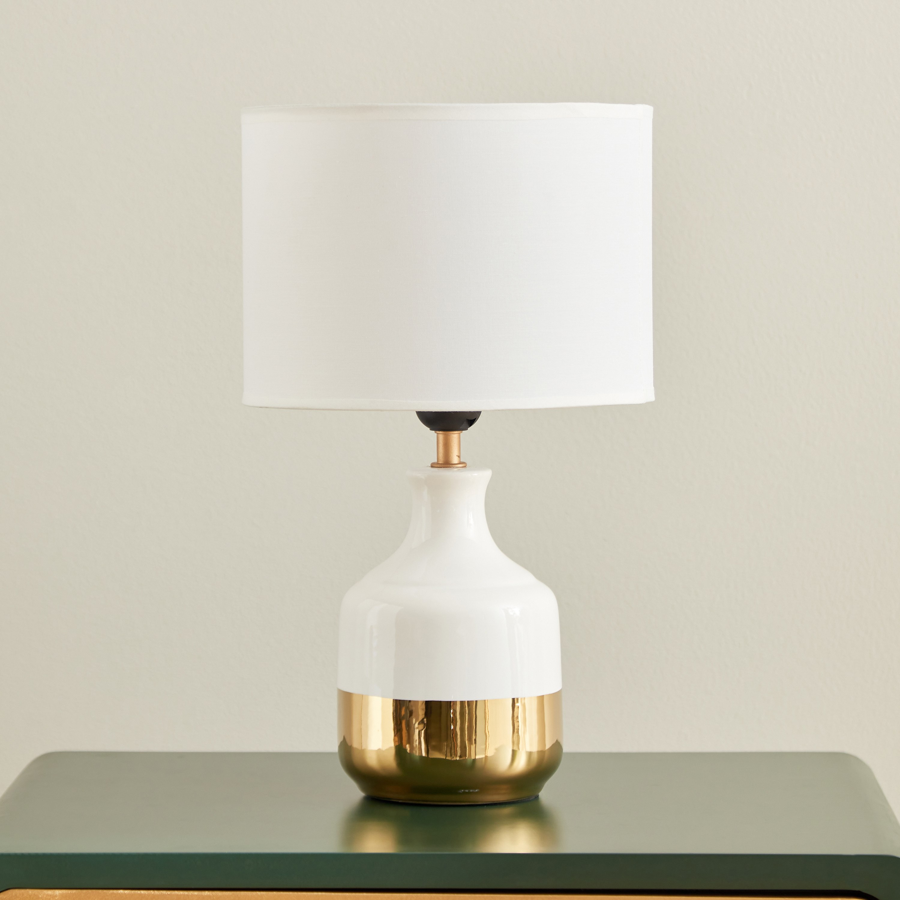مصباح طاولة سيراميك من أنيا - 23x23x38 سم-hbxlivingroom-lighting-tablelamps-image-1
