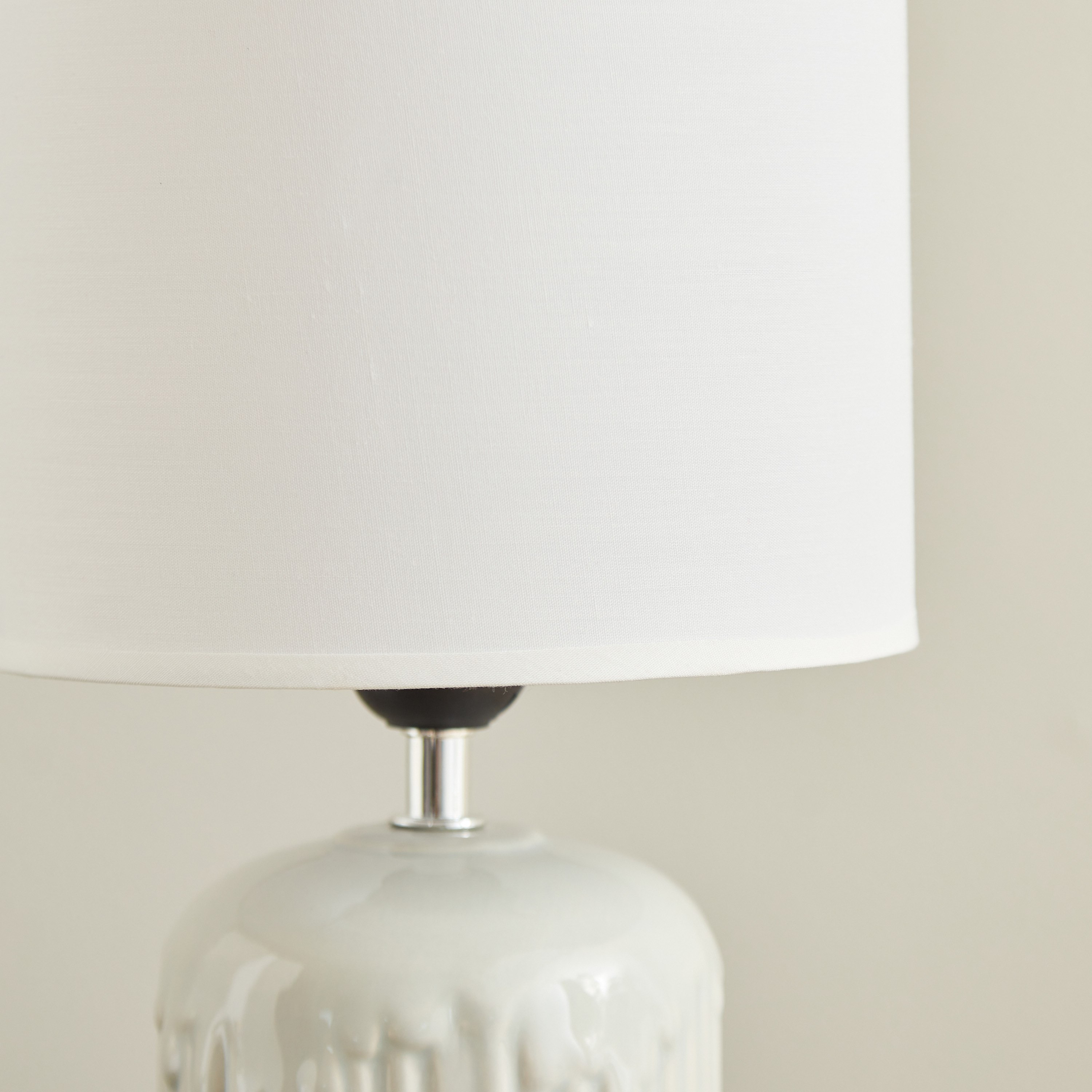 مصباح طاولة سيراميك من أنيا - 19x19x35 سم-hbxlivingroom-lighting-tablelamps-image-3