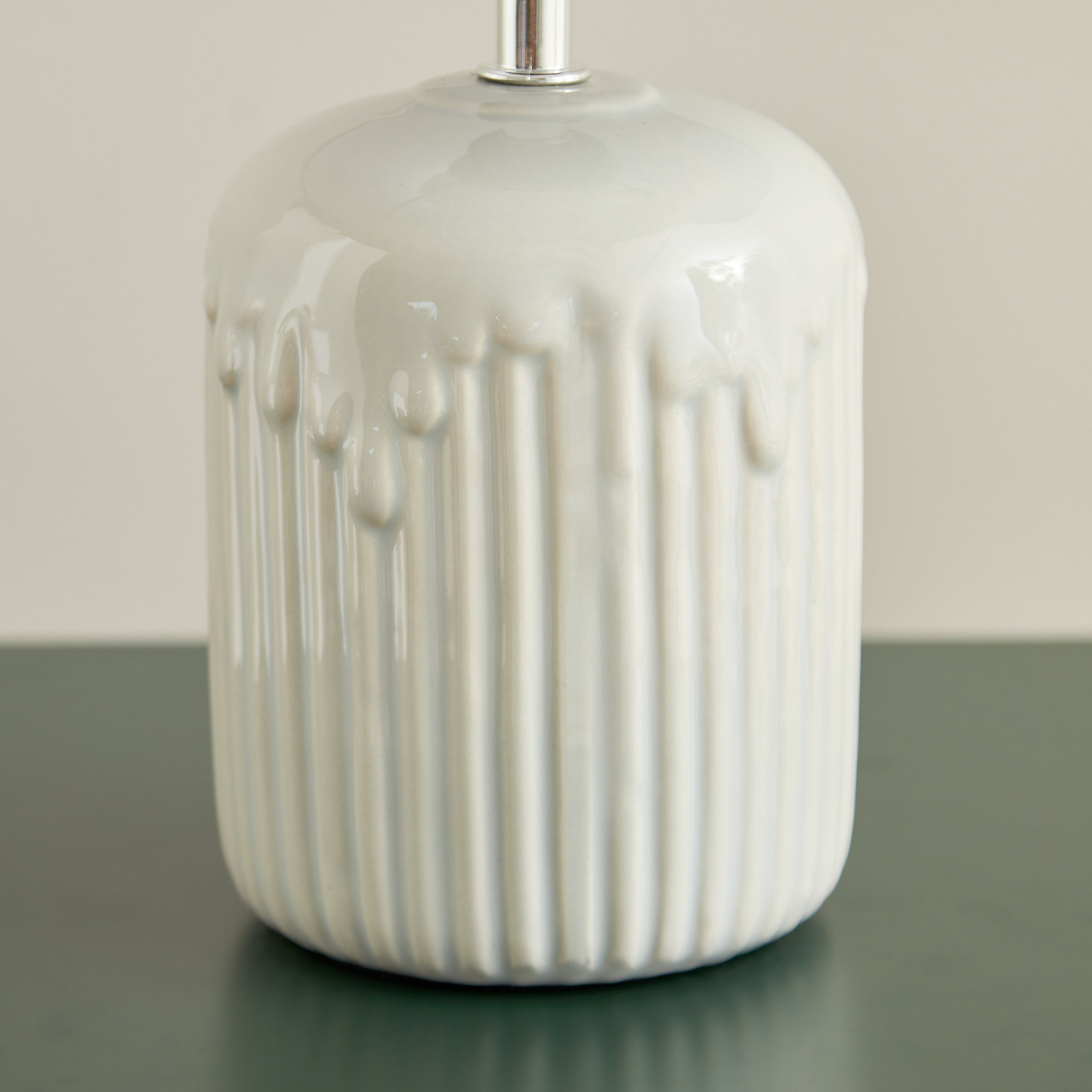 مصباح طاولة سيراميك من أنيا - 19x19x35 سم-hbxlivingroom-lighting-tablelamps-image-4