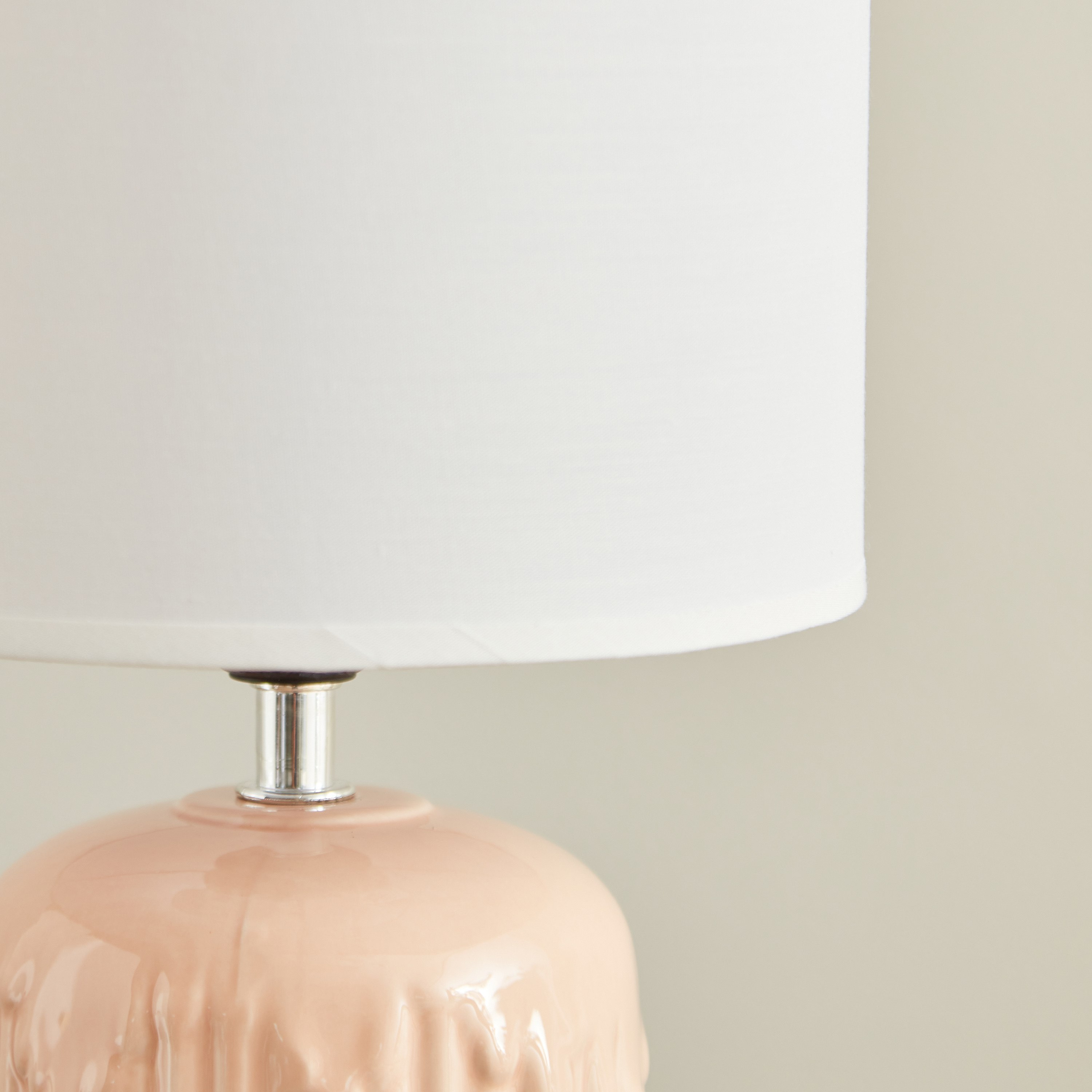 مصباح طاولة سيراميك من أنيا - 19x19x35 سم-hbxlivingroom-lighting-tablelamps-image-3