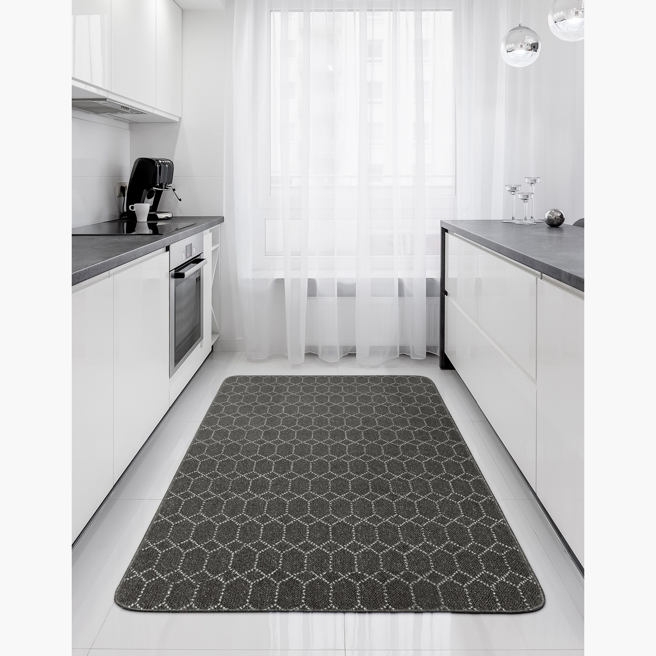سجادة مقاومة للإنزلاق من بلمونت - 120x160 سم-hbxdecorandfurnishings-floorcoverings-rugs-image-1