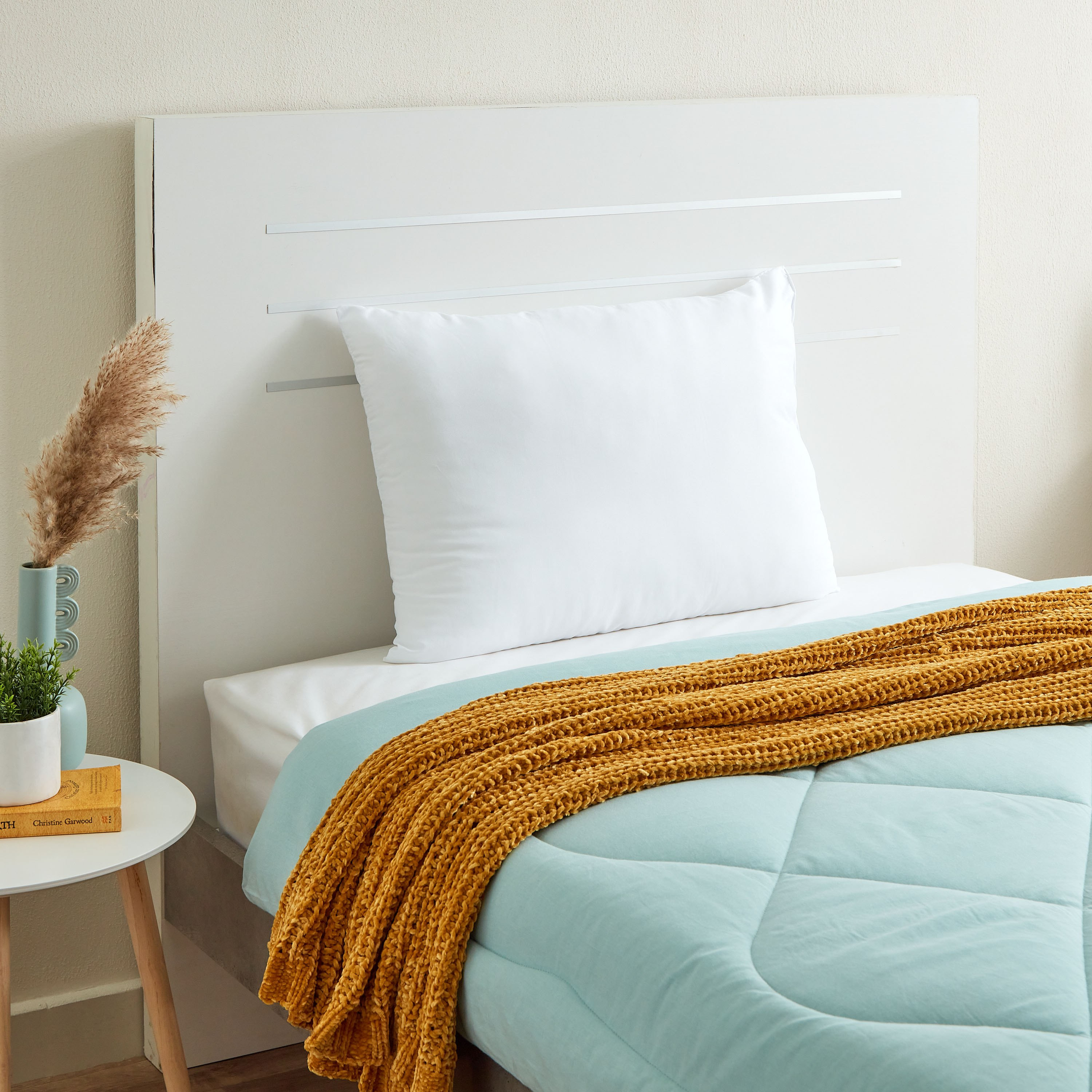 وسادة ألياف دقيقة من أكسيس - 70x50 سم-hbxdecorandfurnishings-bedding-duvetsandpillows-image-5