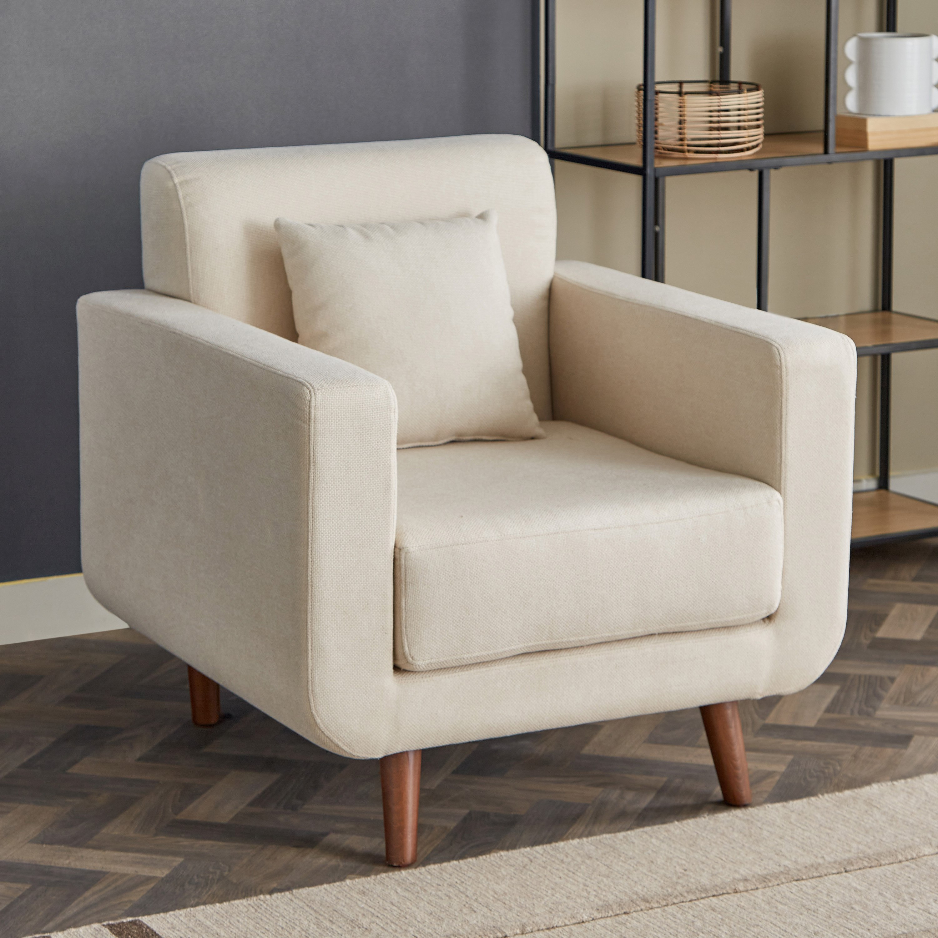 كنبة مقعد واحد قماش مع وسادة من بورتوفينو-hbxlivingroom-sofasandarmchairs-sofas-image-1