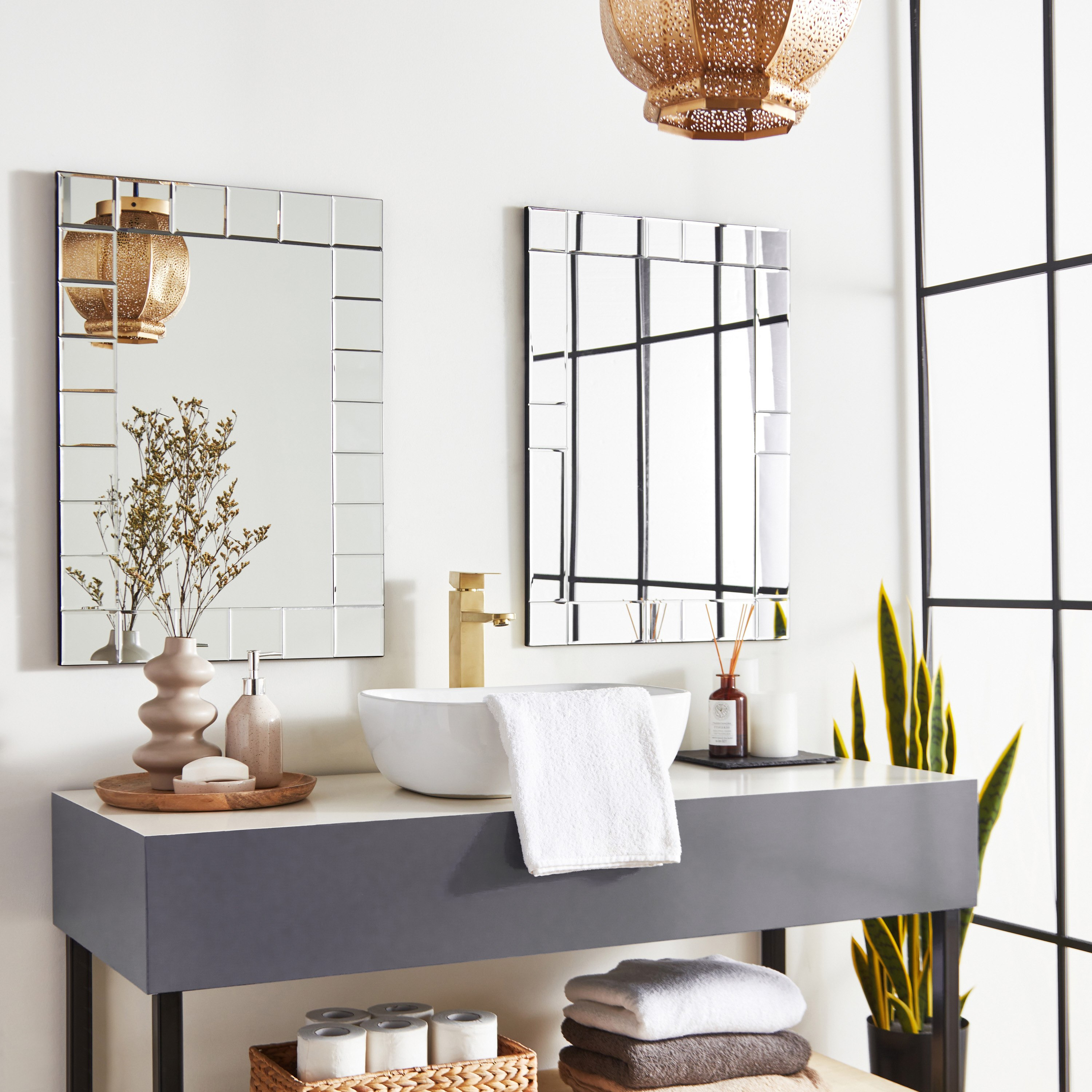 مرآة مستطيلة بإطار مربع من هايلي - 50x2x70 سم-PROMO_HB_AE_B1G1_250925-image-4