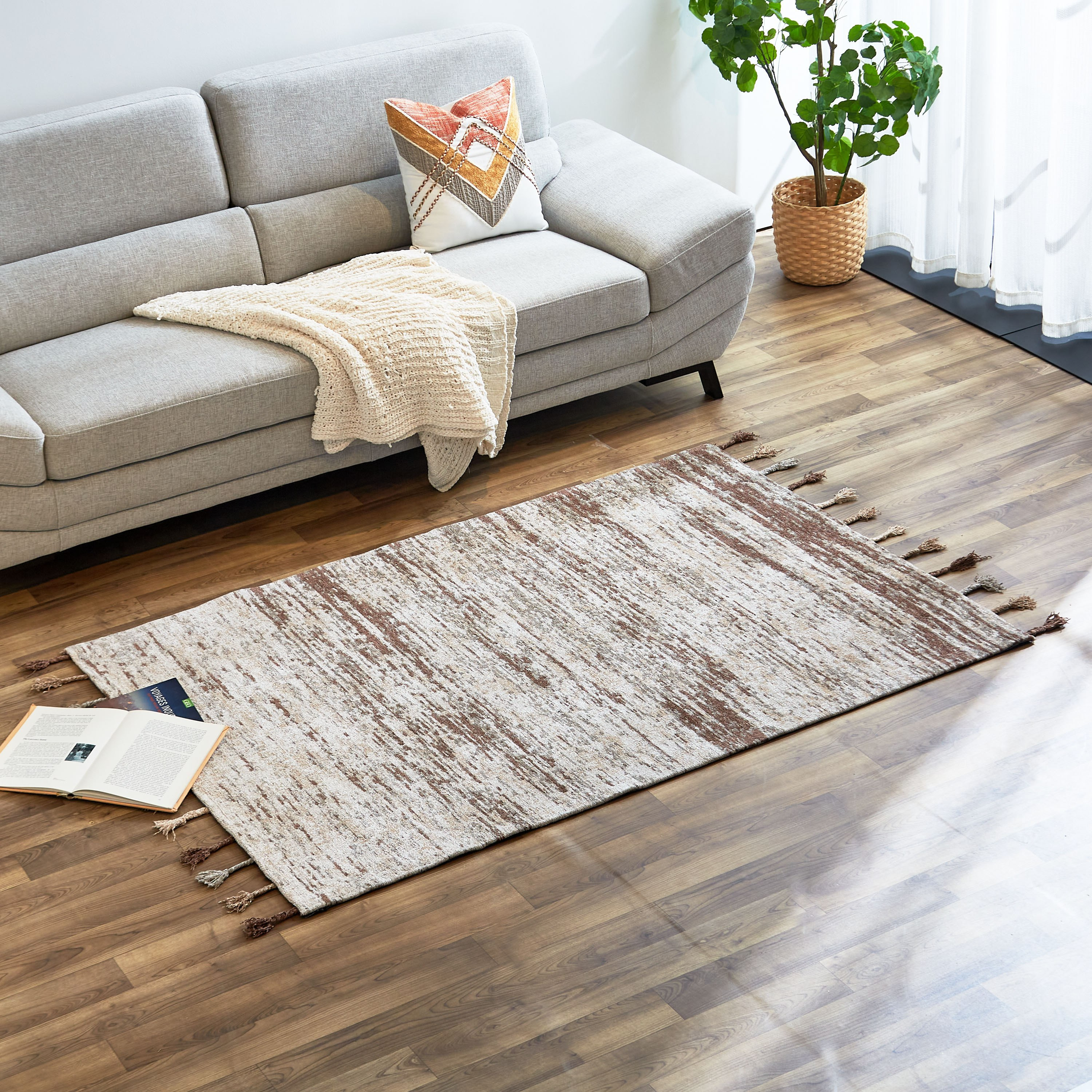 Buy Nordic Meknes Jacquard Rug - 120x170 cm Online in UAE | Homebox