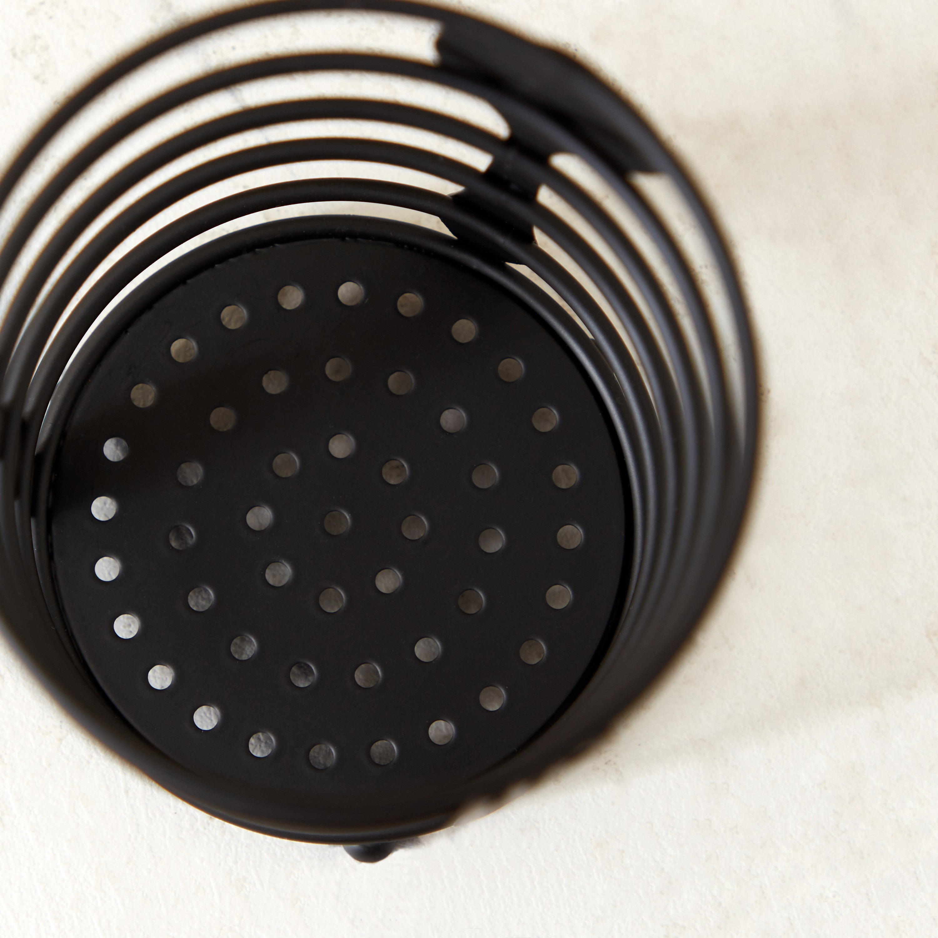 حامل ملاعق معدني من إسنشيال - 10x10x16.5 سم-hbxkitchen-kitchenware-kitchenaccessories-image-3