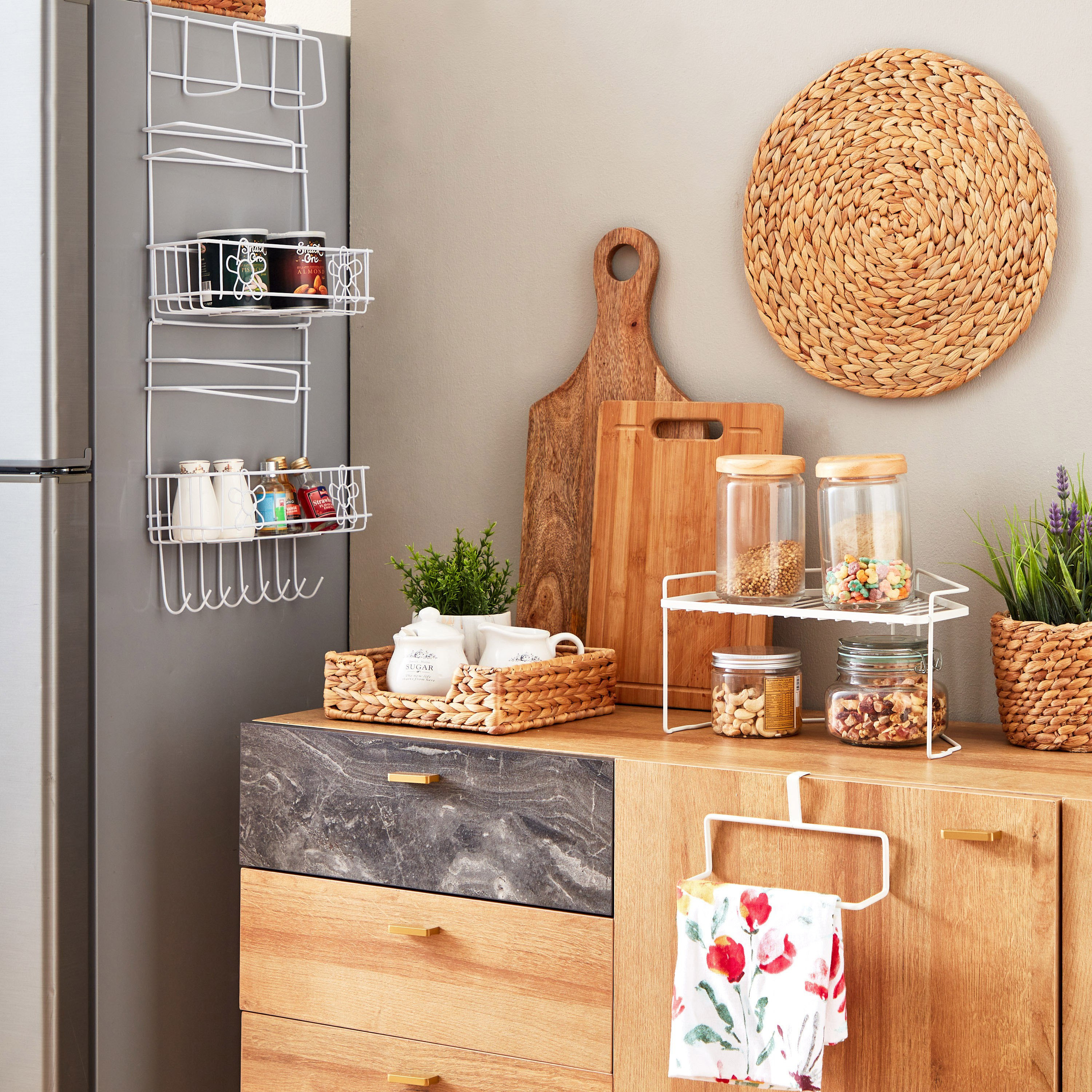 Essential Kitchen Cabinet Door Napkin Holder - 19x5.5x10.6 cm-hbxkitchen-kitchenware-kitchenaccessories-image-4
