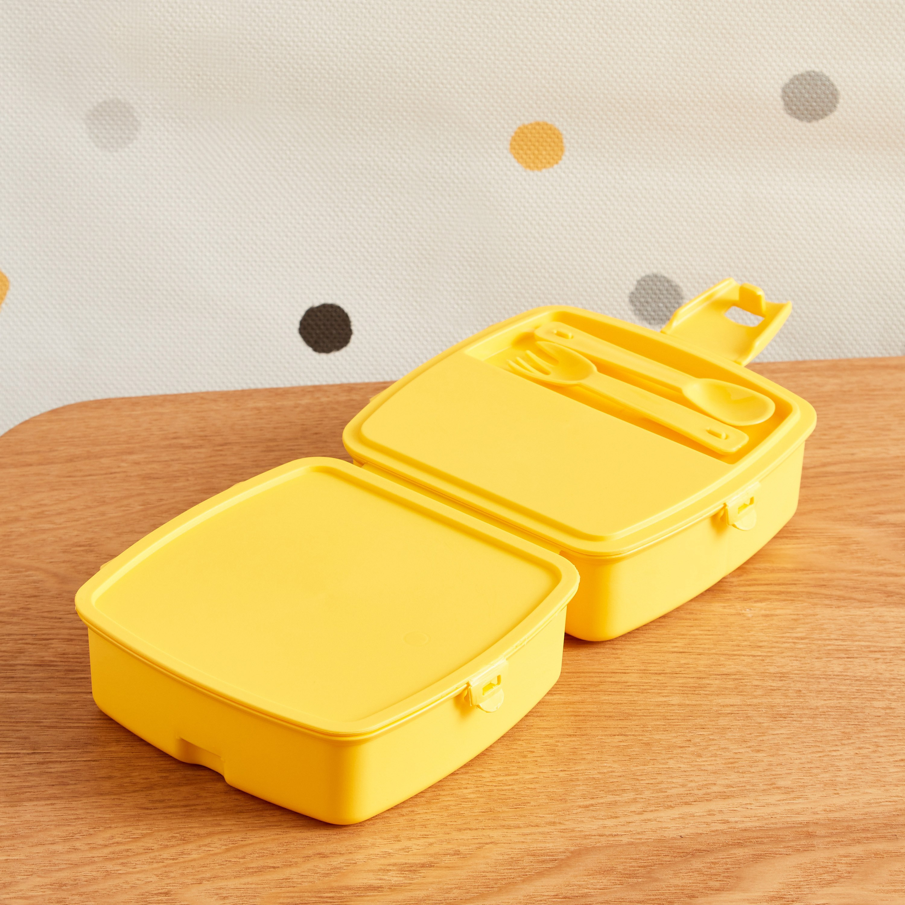 Batman Print Smart Lunch Box - 14x15x9.3 cm-hbxhomeware-hbxkidsandyouth-image-2