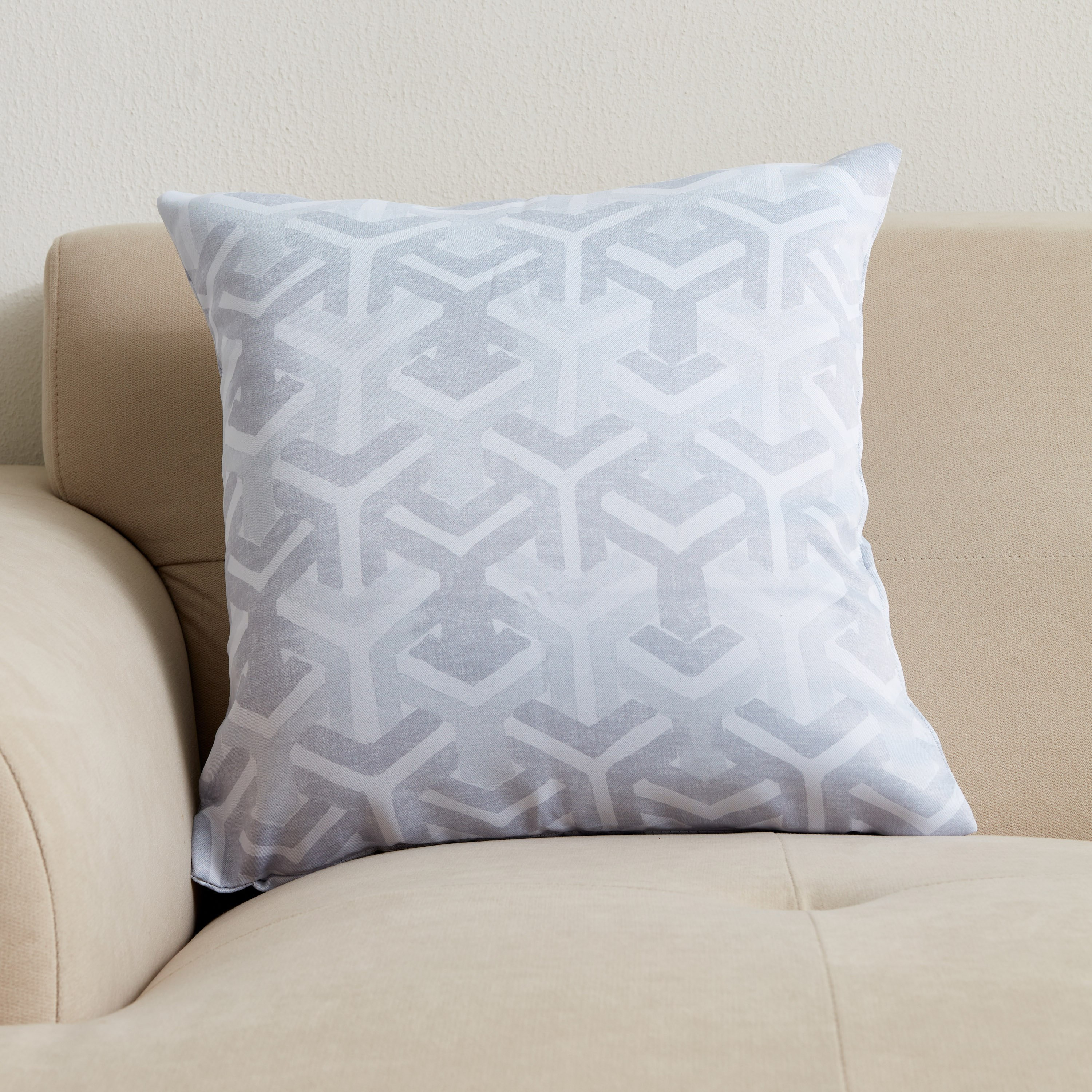 غطاء وسادة بطبعات آفا من جلوم - 40x40 سم-hbxhomeware-cushionsandcovers-cushioncovers-image-1