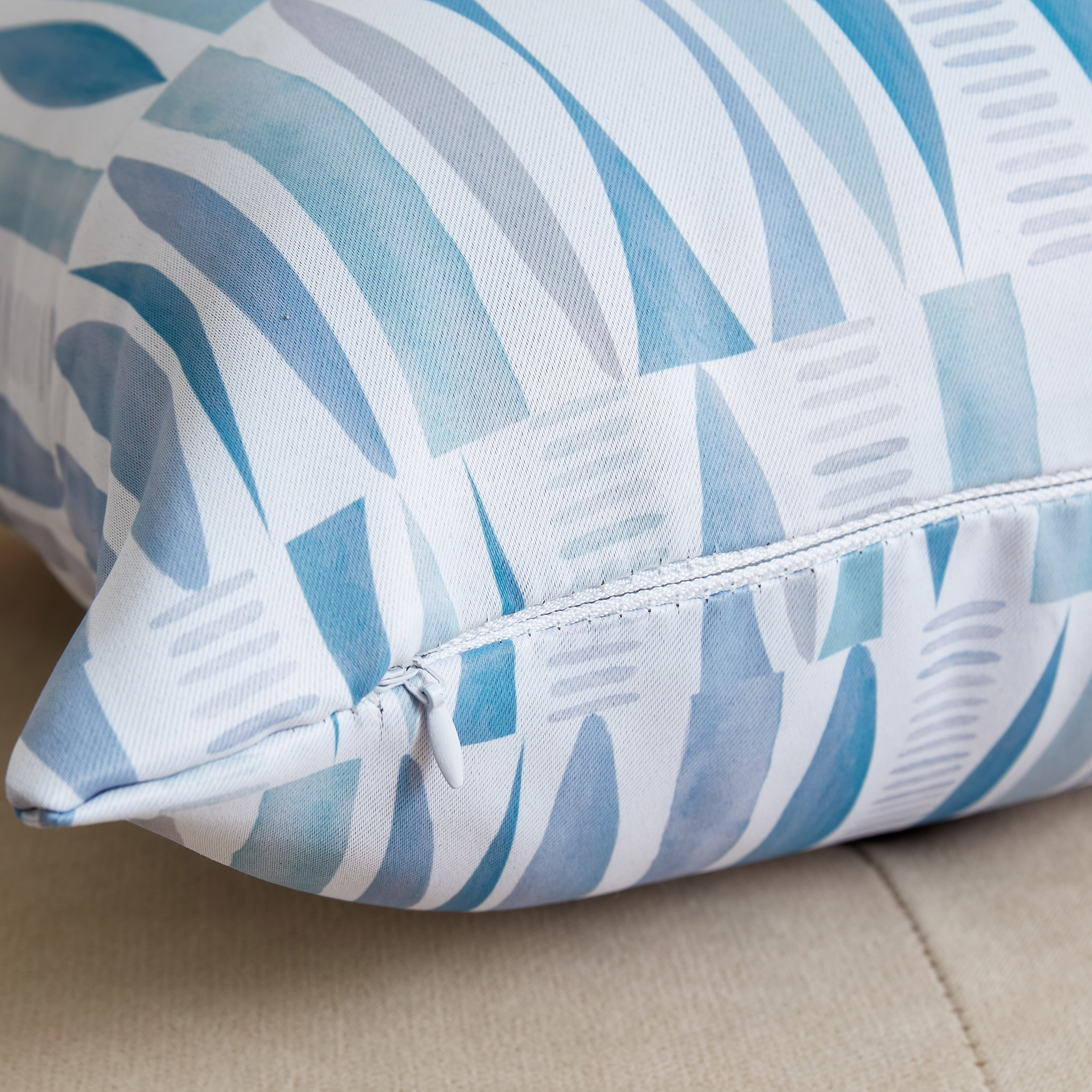 غطاء وسادة بطبعات من جلوم دورا - 40x40 سم-hbxhomeware-cushionsandcovers-cushioncovers-image-3