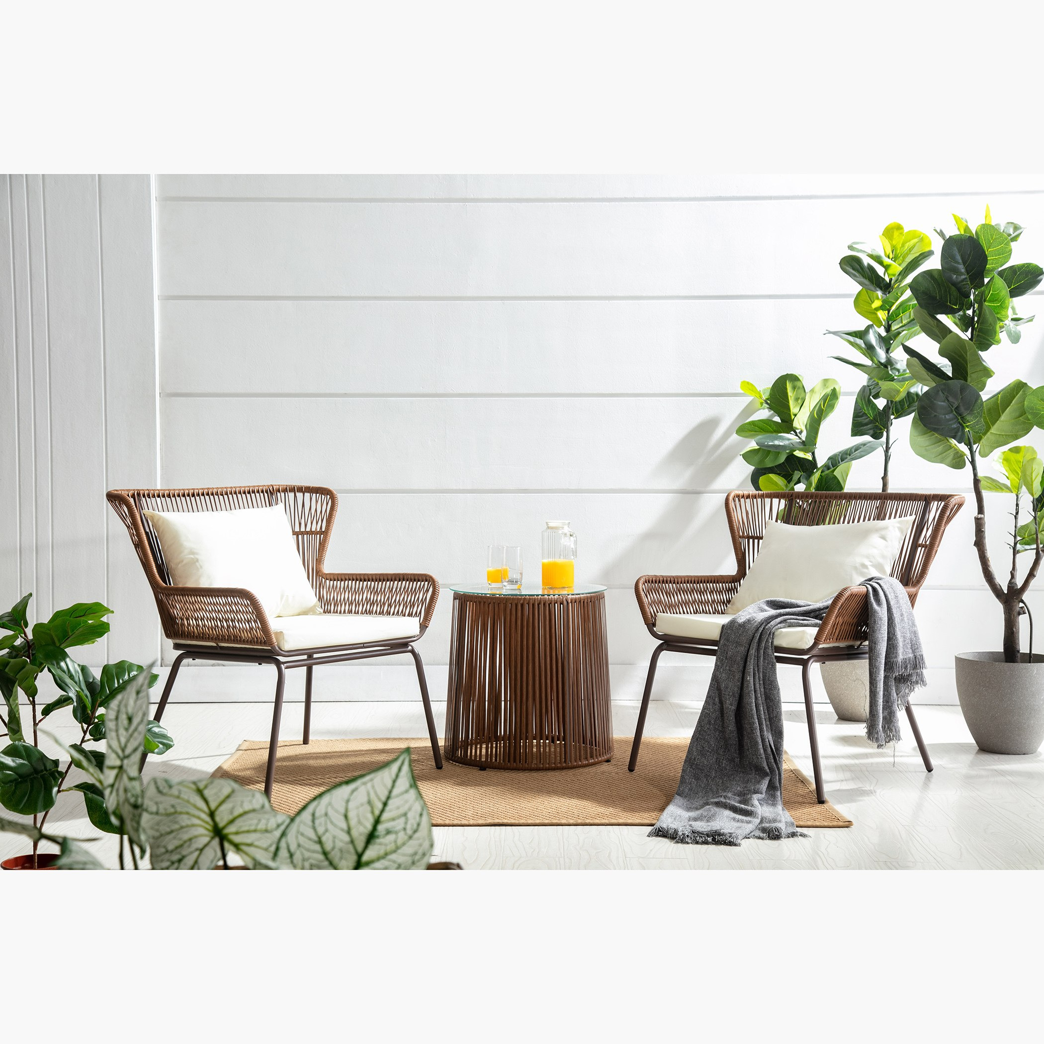 طقم طاولة وكراسي مقعدين مع وسائد للجلسات الخرجية من كاتينا-hbxfurniture-outdoor-diningsets-image-2