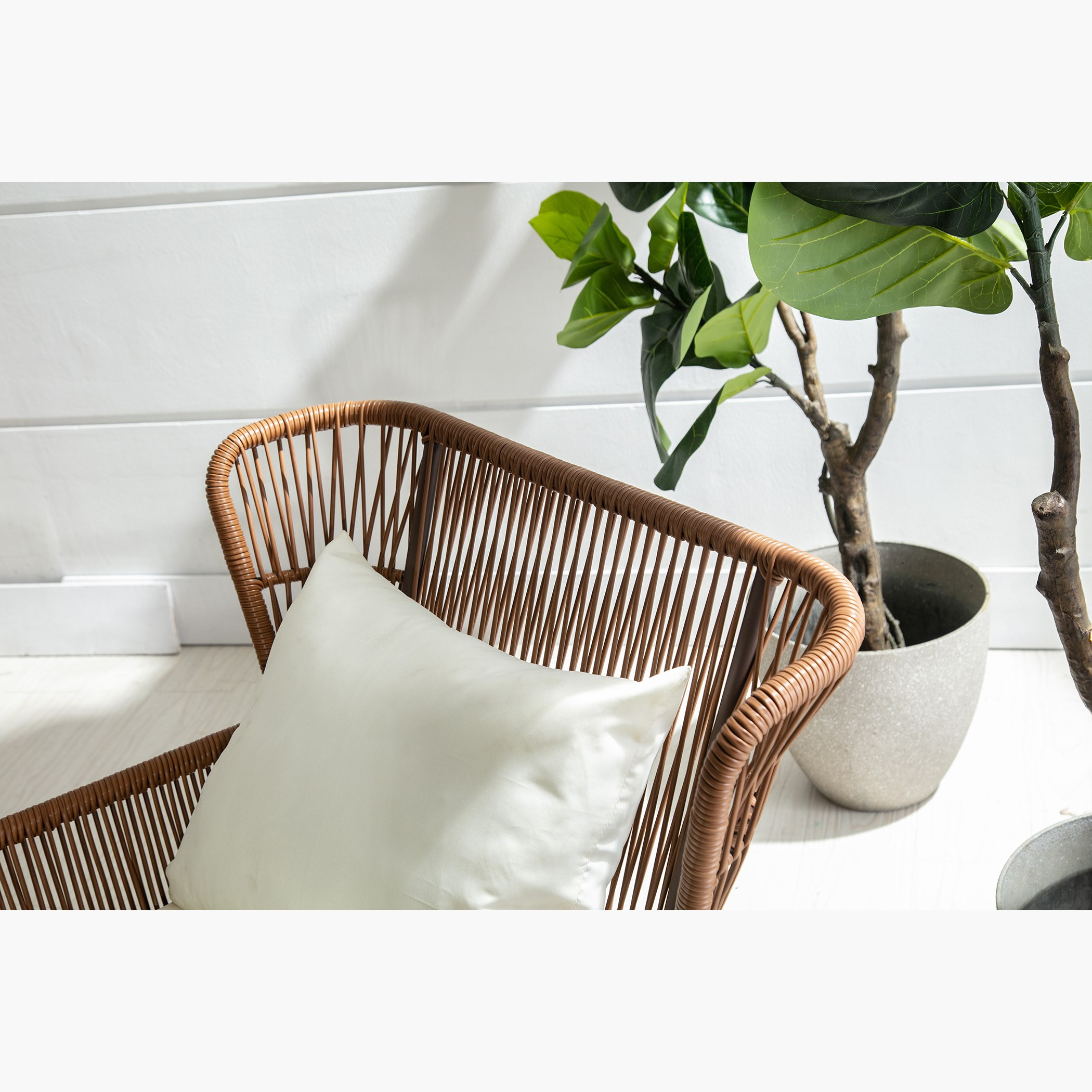 طقم طاولة وكراسي مقعدين مع وسائد للجلسات الخرجية من كاتينا-hbxfurniture-outdoor-diningsets-image-5