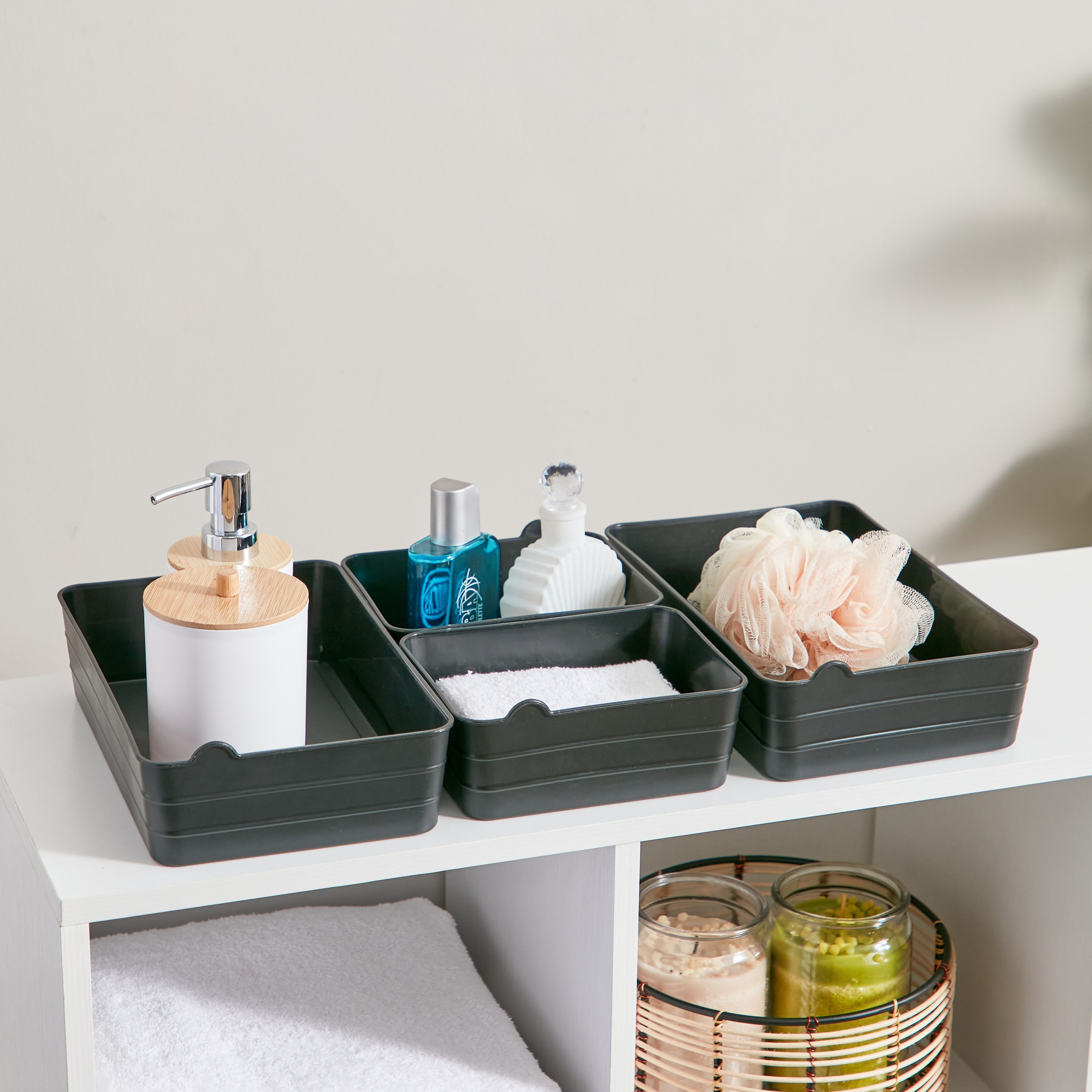 Essential Multipurpose Flexi Tray - Set of 4-PROMO_HB_AE_B1G1_250925-image-1