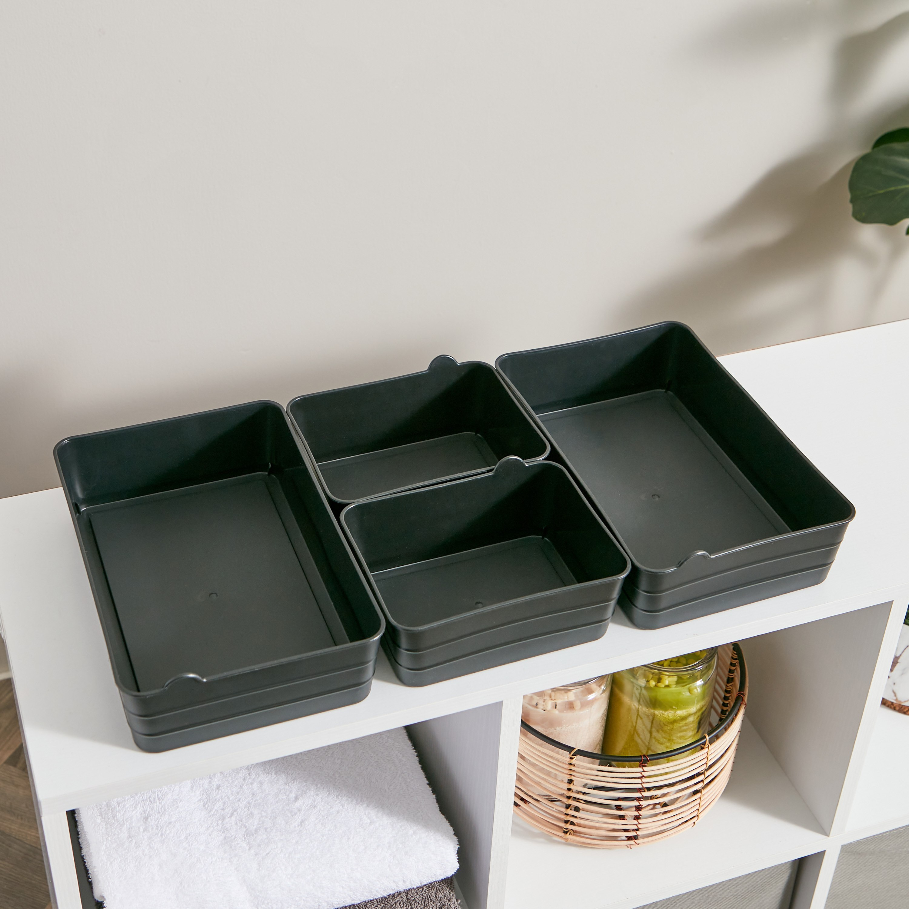 Essential Multipurpose Flexi Tray - Set of 4-PROMO_HB_AE_B1G1_250925-image-2