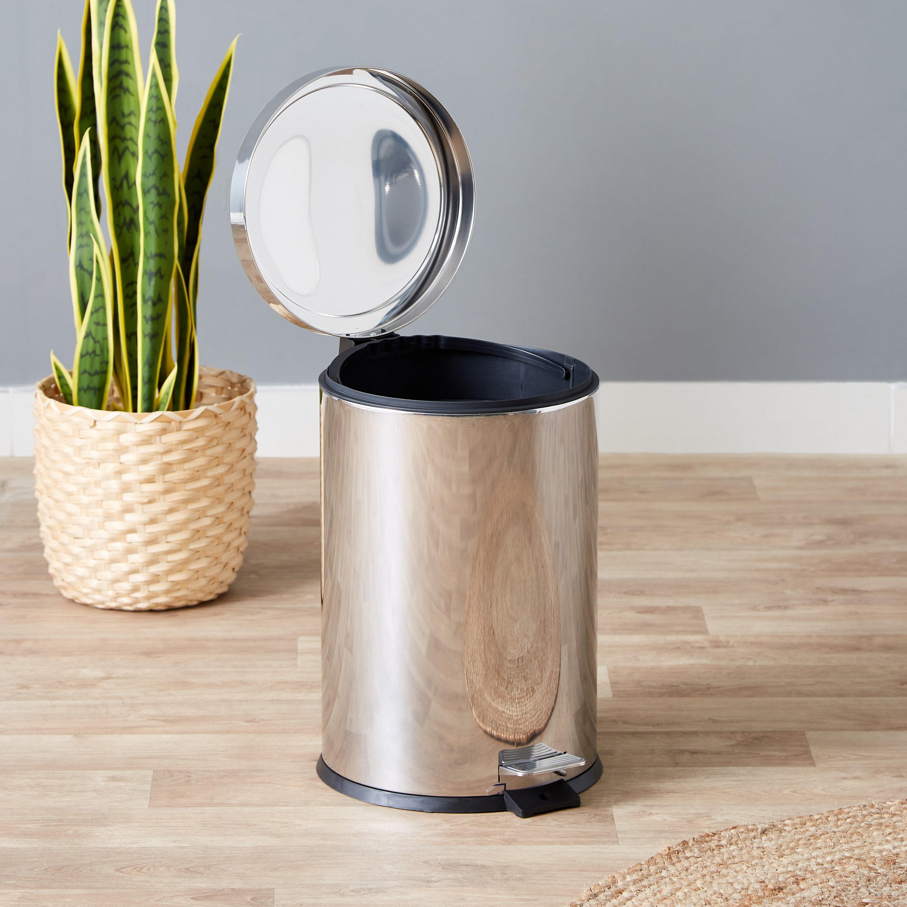 سلة نفايات ستانليس ستيل بدواسة من ترامونتينا - 20 لتر-hbxhomeware-hbxbathroom-image-2