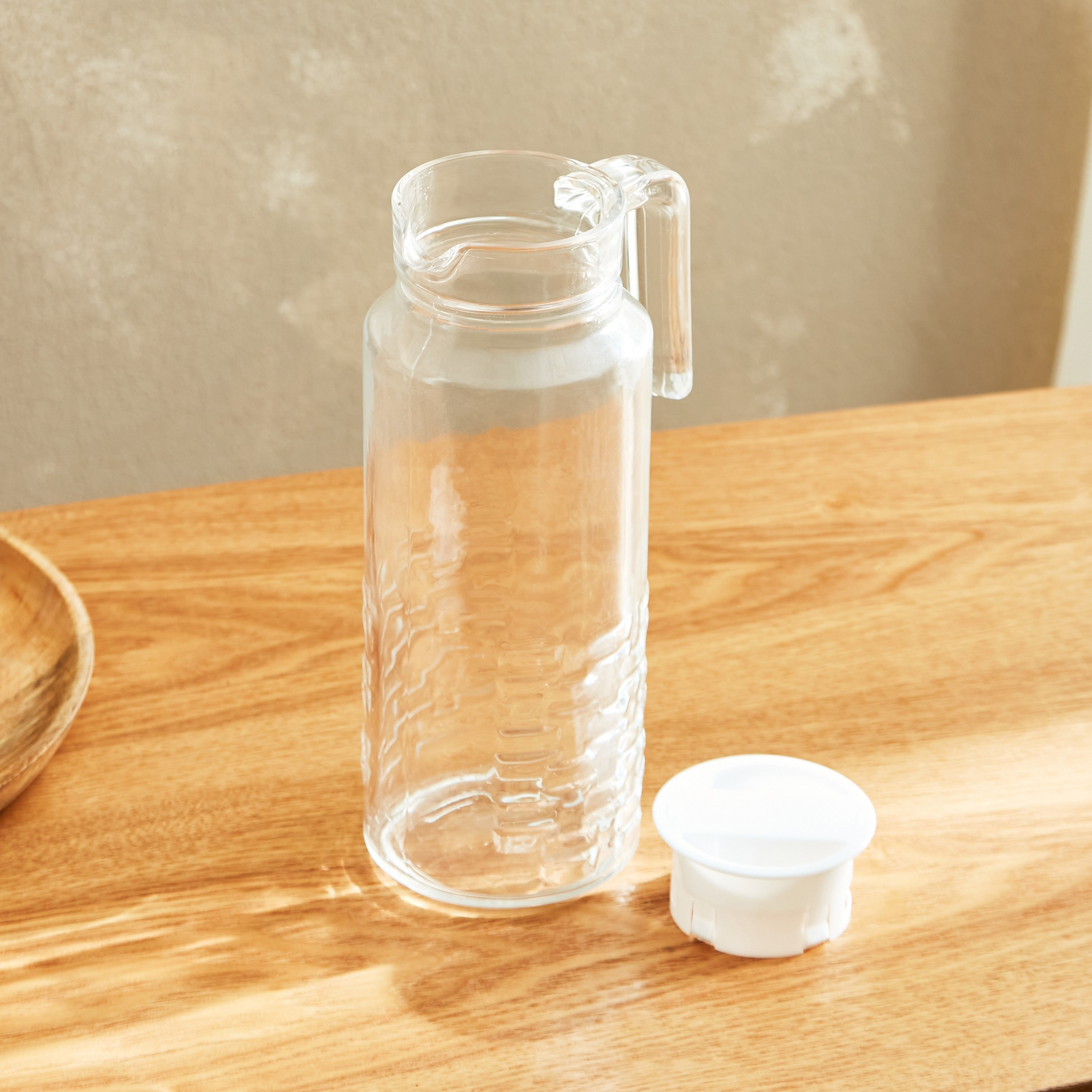 إبريق ثلاجة بغطاء من لومينارك - 1.3 لتر-hbxhomeware-diningandtabletop-jugs-image-2