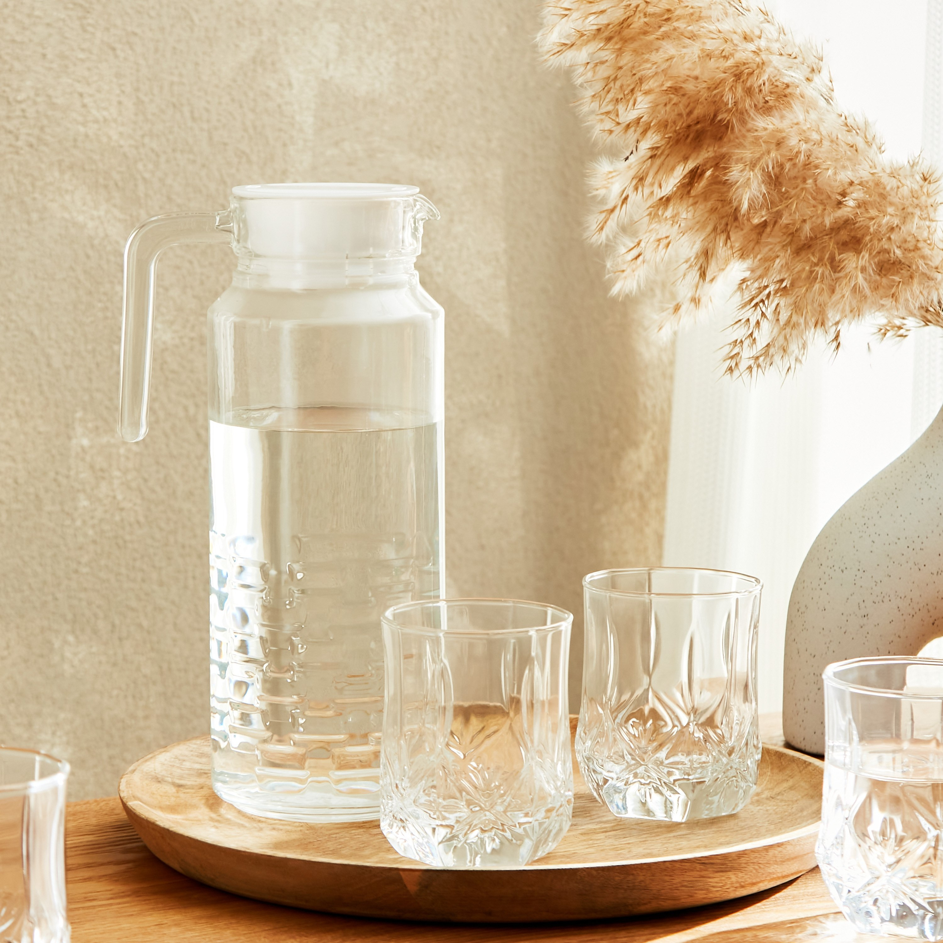 إبريق ثلاجة بغطاء من لومينارك - 1.3 لتر-hbxhomeware-diningandtabletop-jugs-image-5