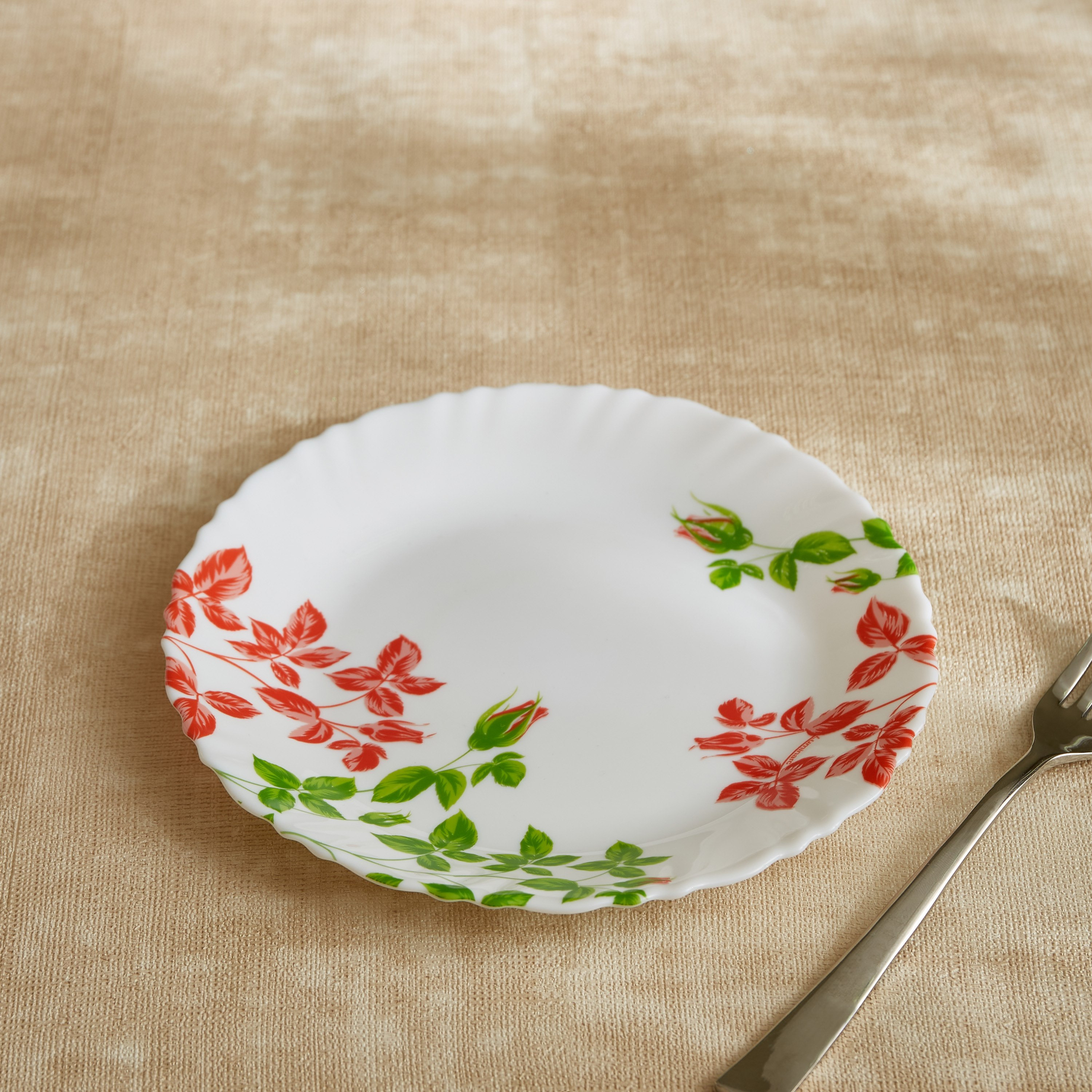 صحن حلويات أوبال وير كمبرلي من لومينارك - 19 سم-hbxdecorandfurnishings-tabletop-crockery-image-1