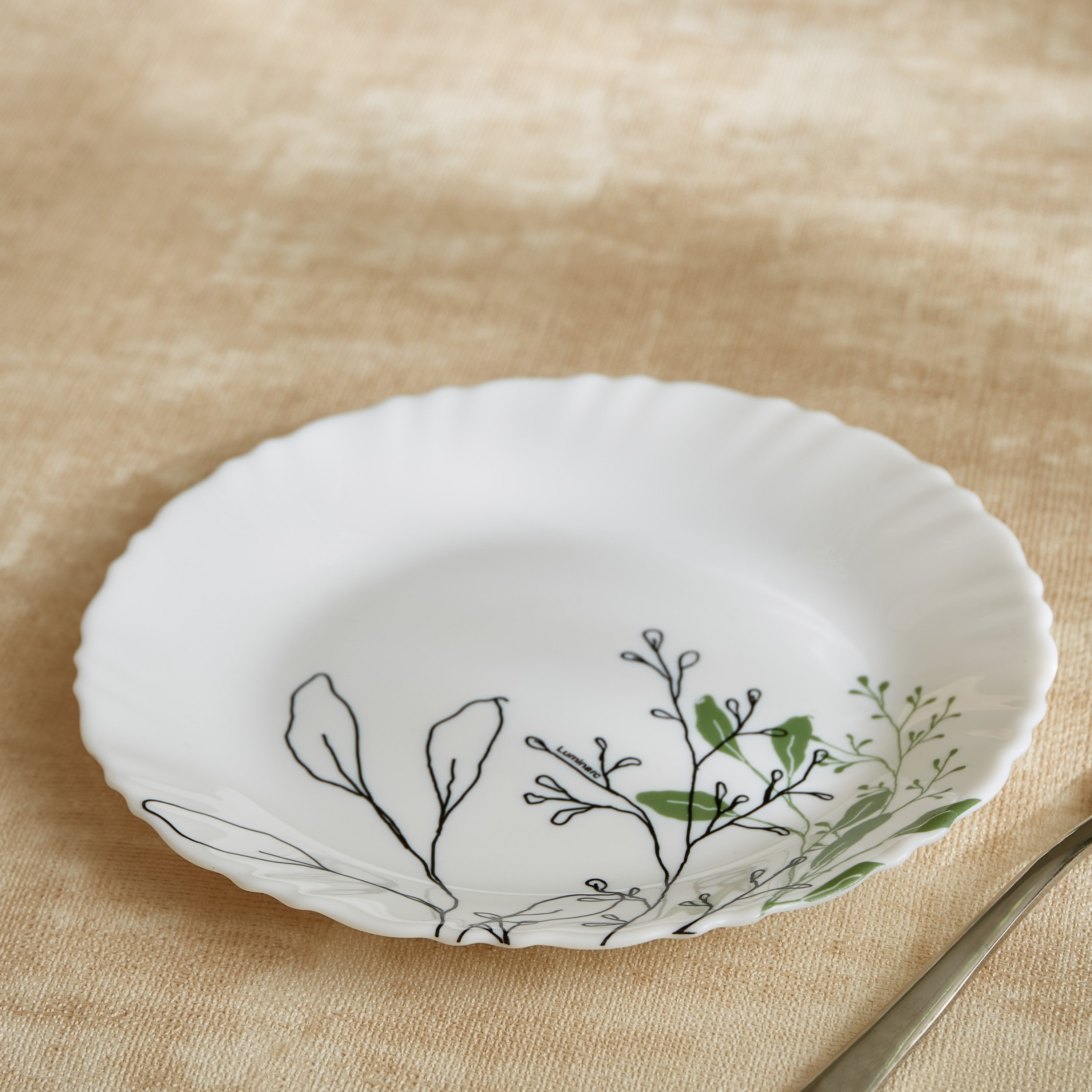 صحن حلويات أوبال وير بيليزا من لومينارك - 19 سم-hbxdecorandfurnishings-tabletop-crockery-image-1