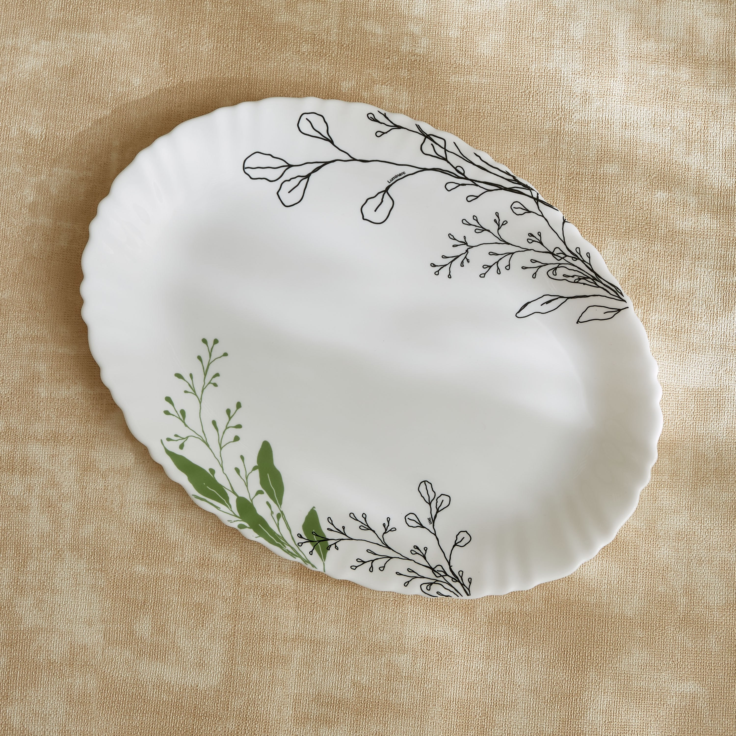 صحن بيضاوي أوبال وير بيليزا من لومينارك - 33 سم-hbxdecorandfurnishings-tabletop-serveware-image-2