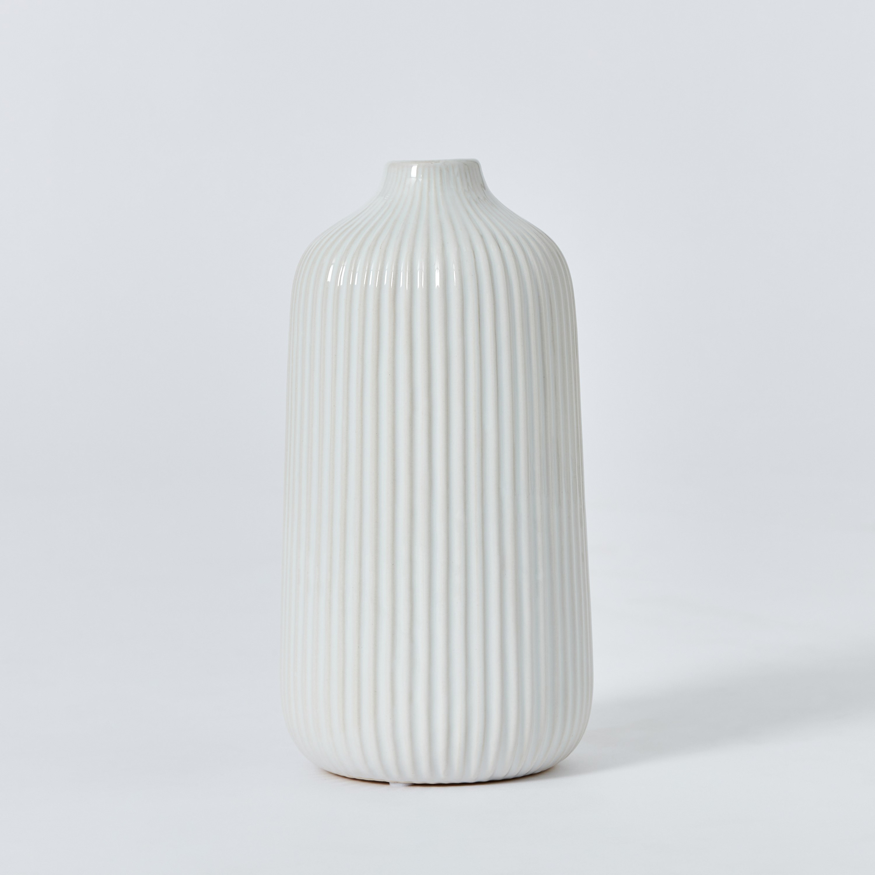 مزهرية سيراميك مضلعة من سانسا - 12.5x12.5x24.5 سم-hbxhomeware-hbxdecorandfurnishings-image-5