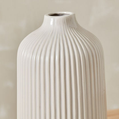 Sansa Ceramic Ribbed Vase - 13.5x13.5x30.5 cm