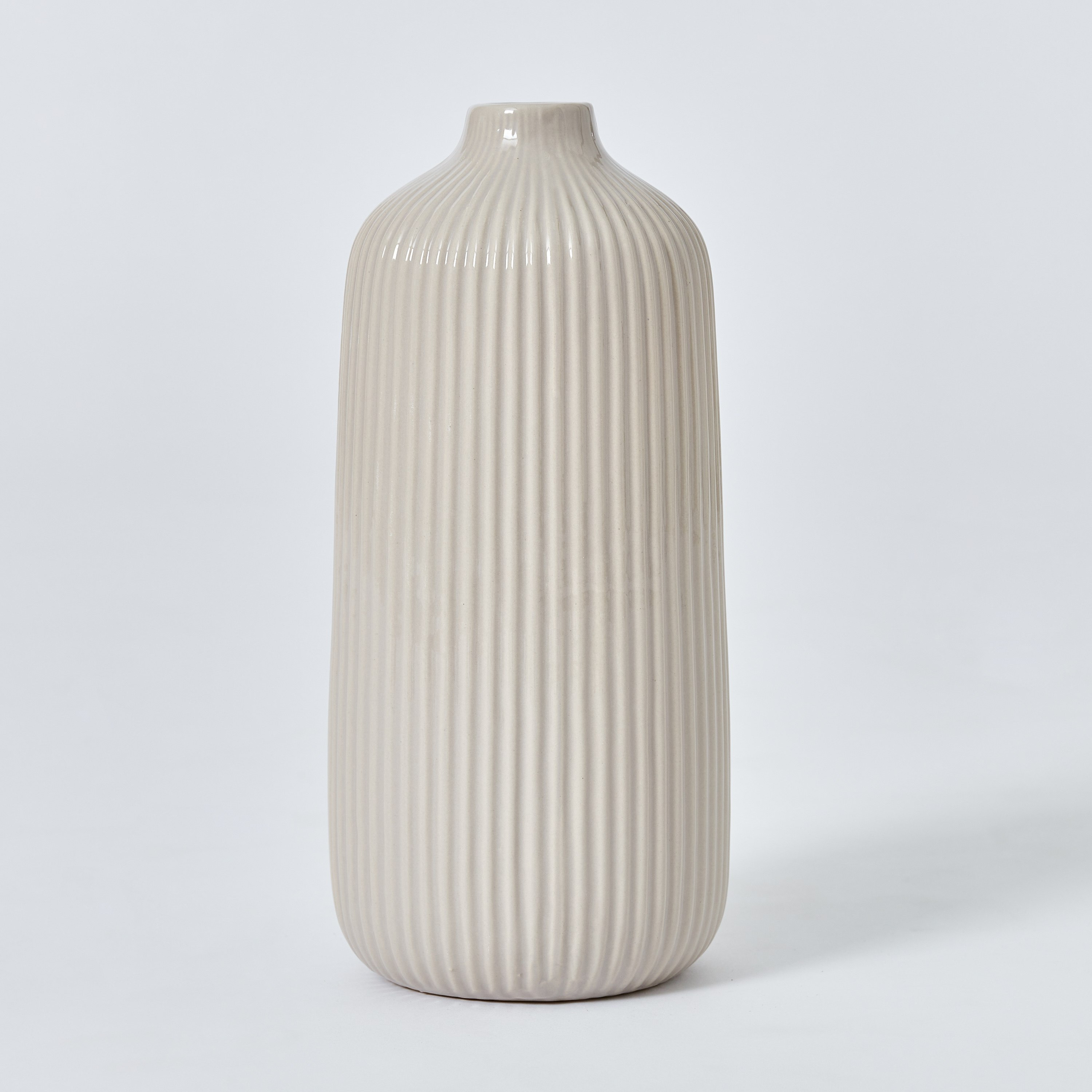 مزهرية سيراميك مضلعة من سانسا - 13.5x13.5x30.5 سم-hbxhomeware-hbxdecorandfurnishings-image-6