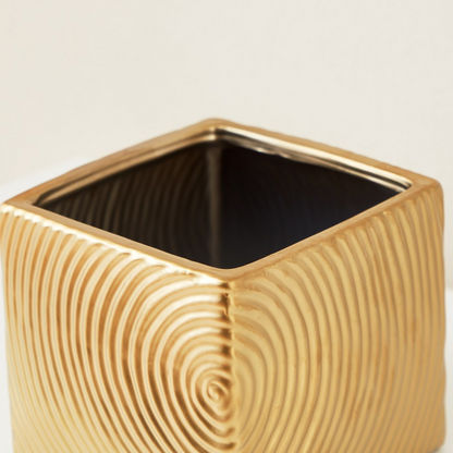 Sansa Ceramic Ribbed Vase - 16.5x16.5x15 cms