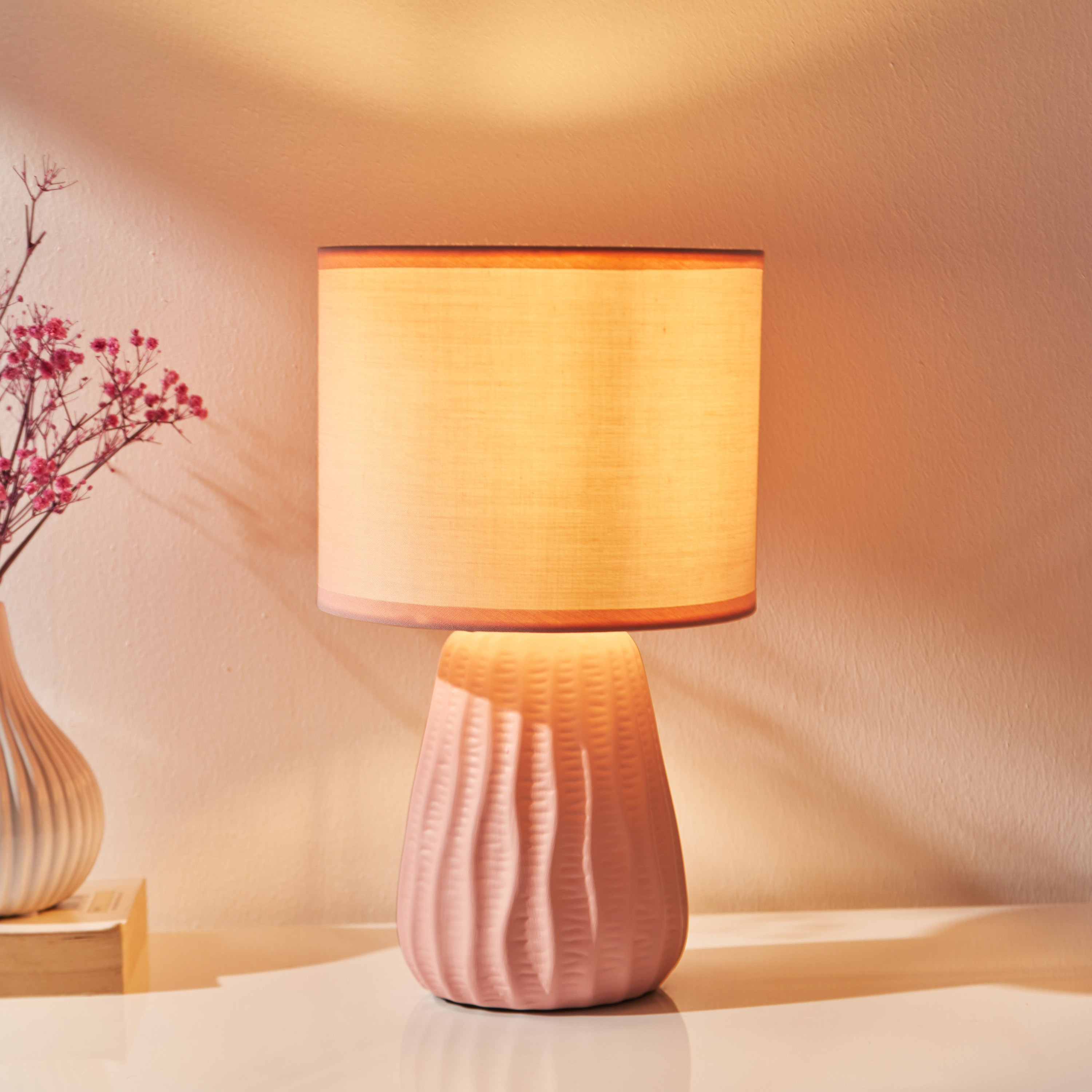 مصباح طاولة سيراميك من فيلورين - 16.5x28 سم-hbxlivingroom-lighting-tablelamps-image-2