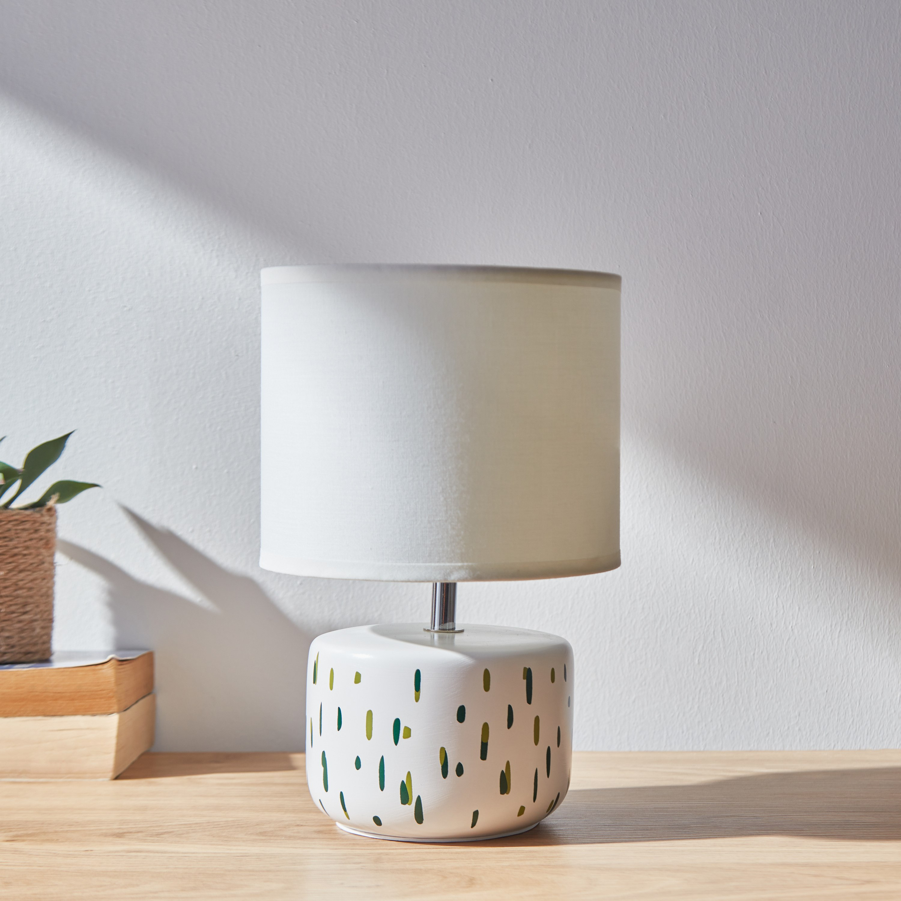 مصباح طاولة سيراميك من فيلورين - 17x26.8 سم-hbxlivingroom-lighting-tablelamps-image-1