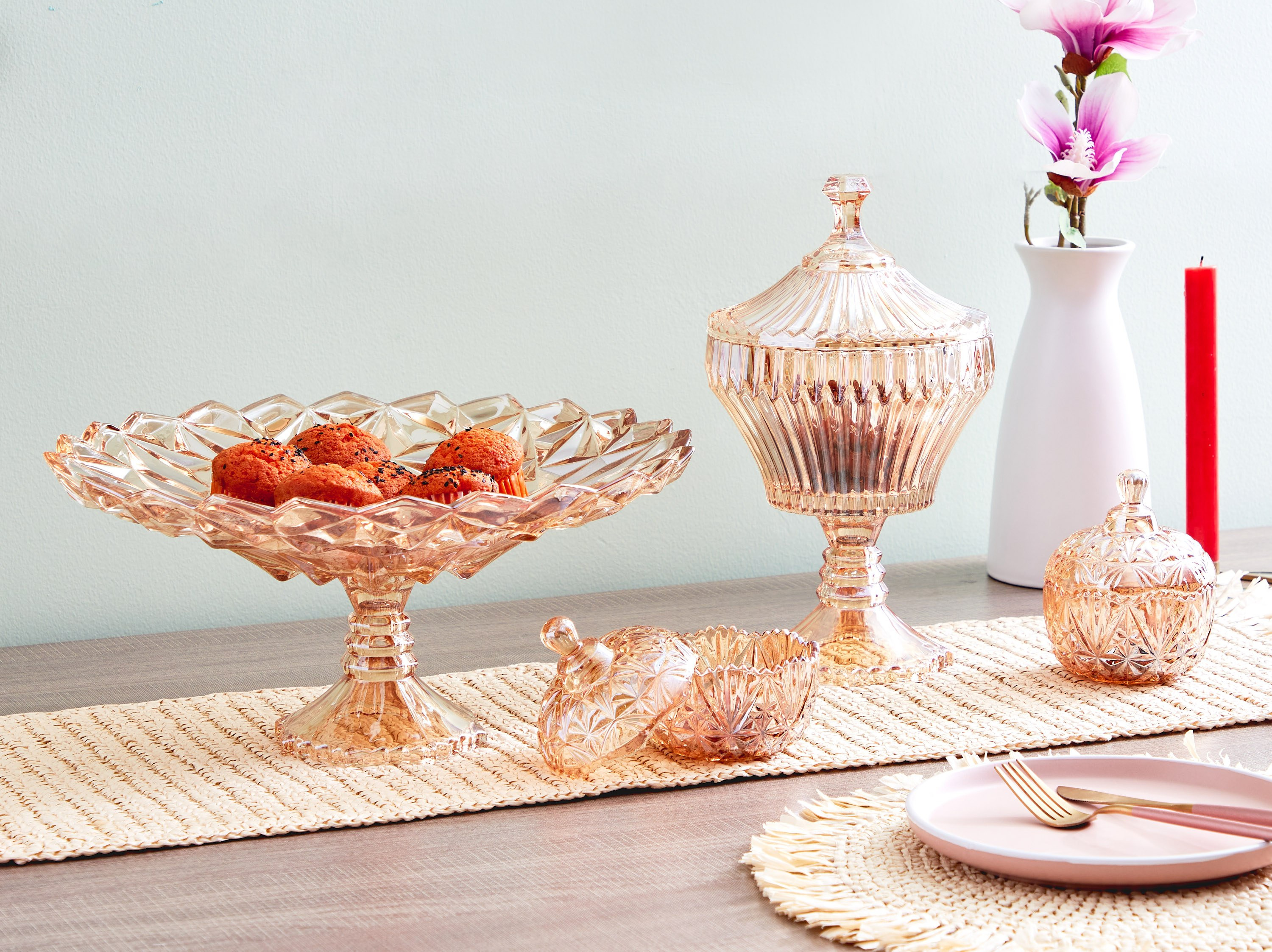Bellissimo Footed Candy Jar-hbxhomeware-hbxkitchen-image-6