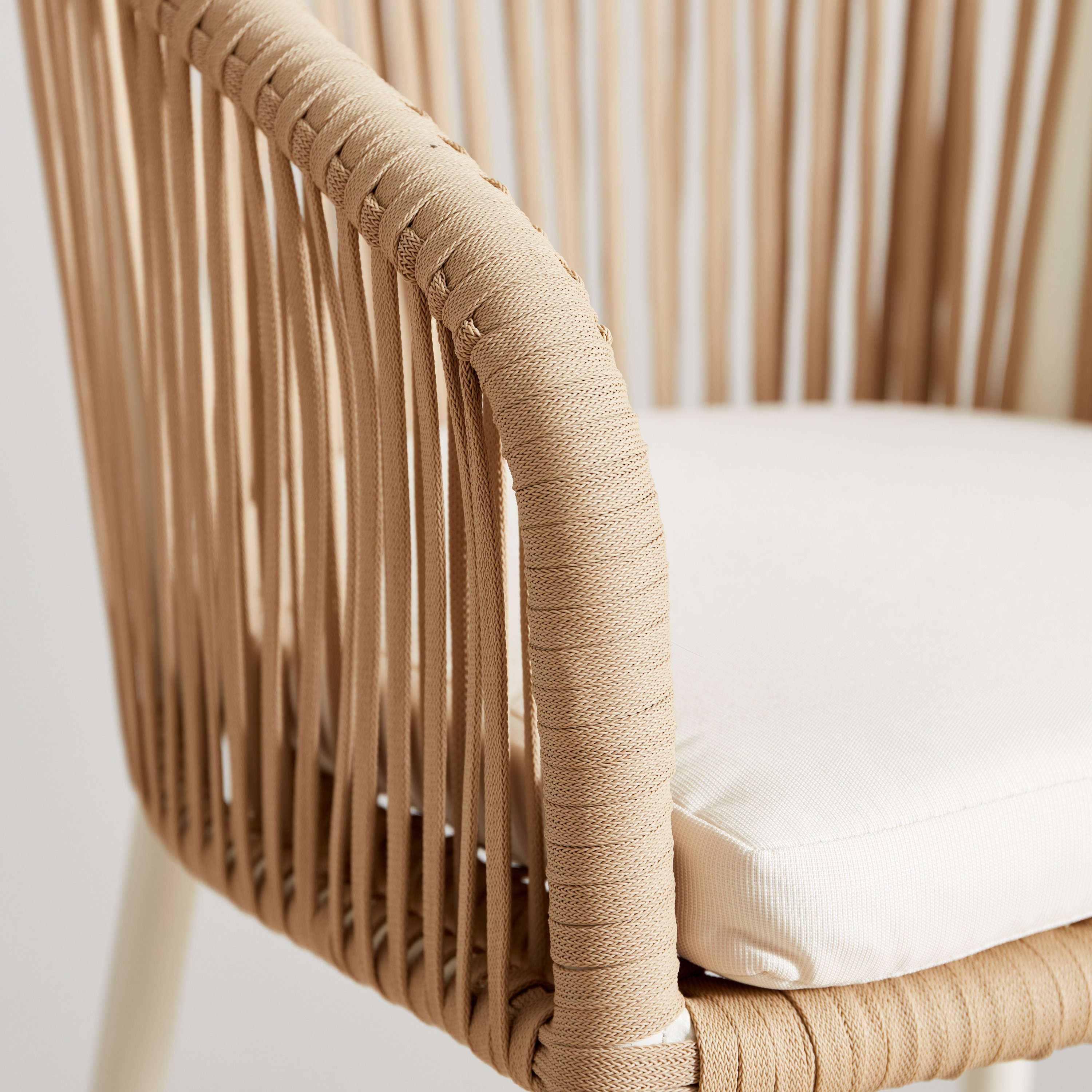 مقعد مع وسادة من كوبا-hbxfurniture-diningroom-barcountersandbarstools-image-4
