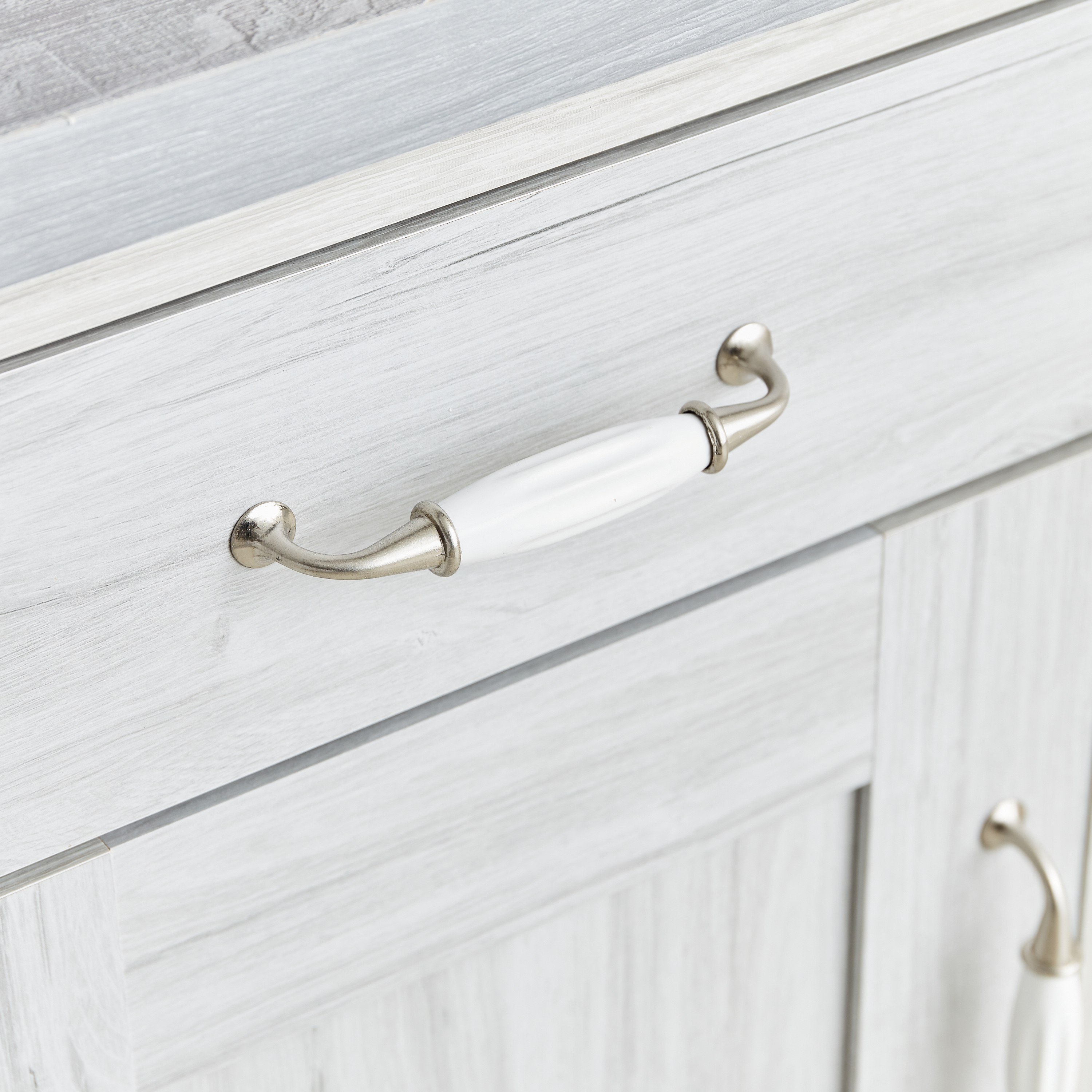 طاولة سرير جانبية بدرج وباب من أوستن-hbxfurniture-bedroom-nightstands-image-5