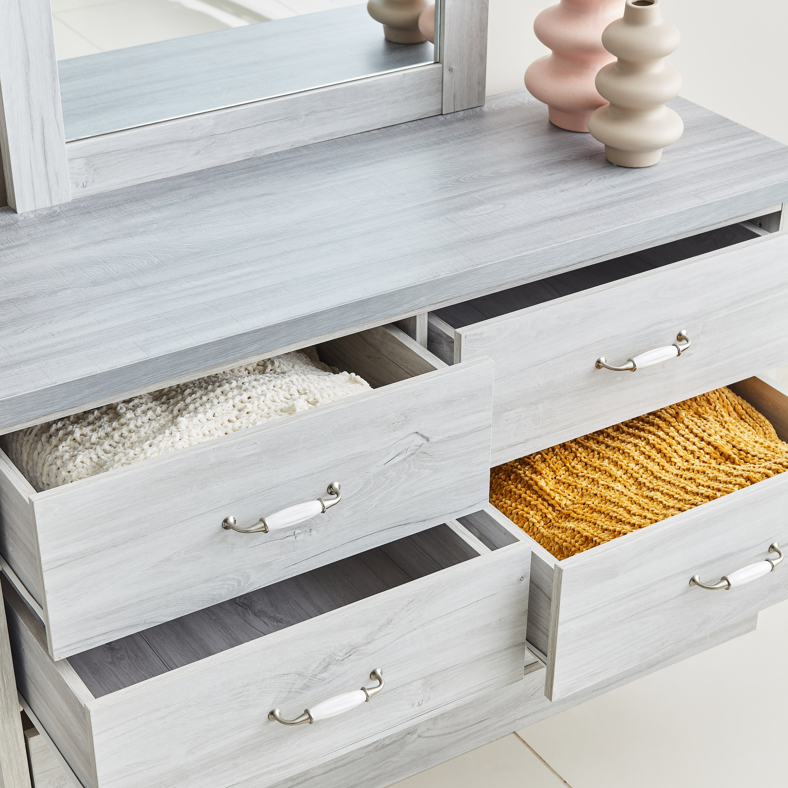 طاولة تزيين ماستر 6 أدراج دون مرآة من أوستن-hbxfurniture-bedroom-dressersandmirrors-image-4