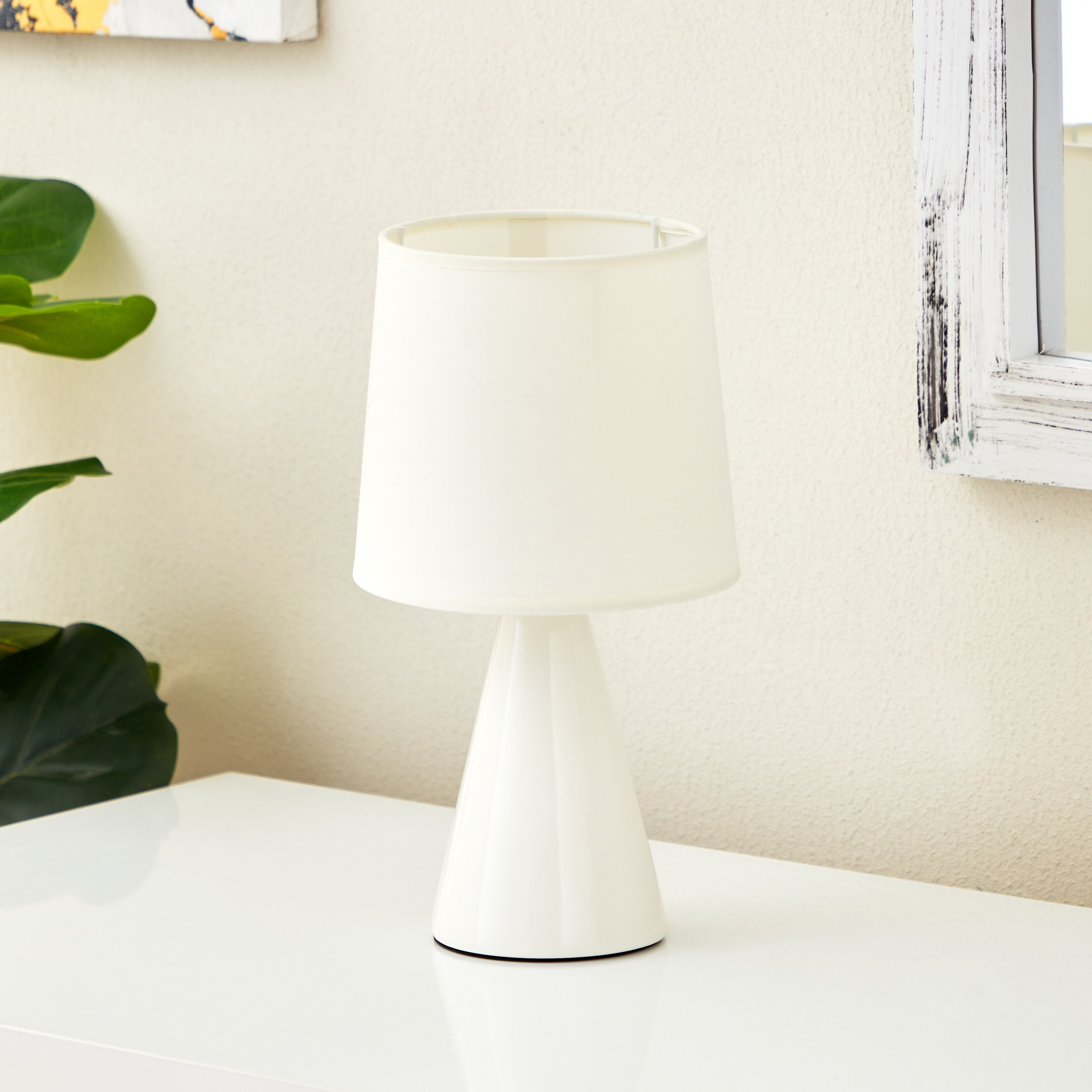 مصباح طاولة سيراميك من كلارك - 17x17x30 سم-hbxlivingroom-lighting-tablelamps-image-1