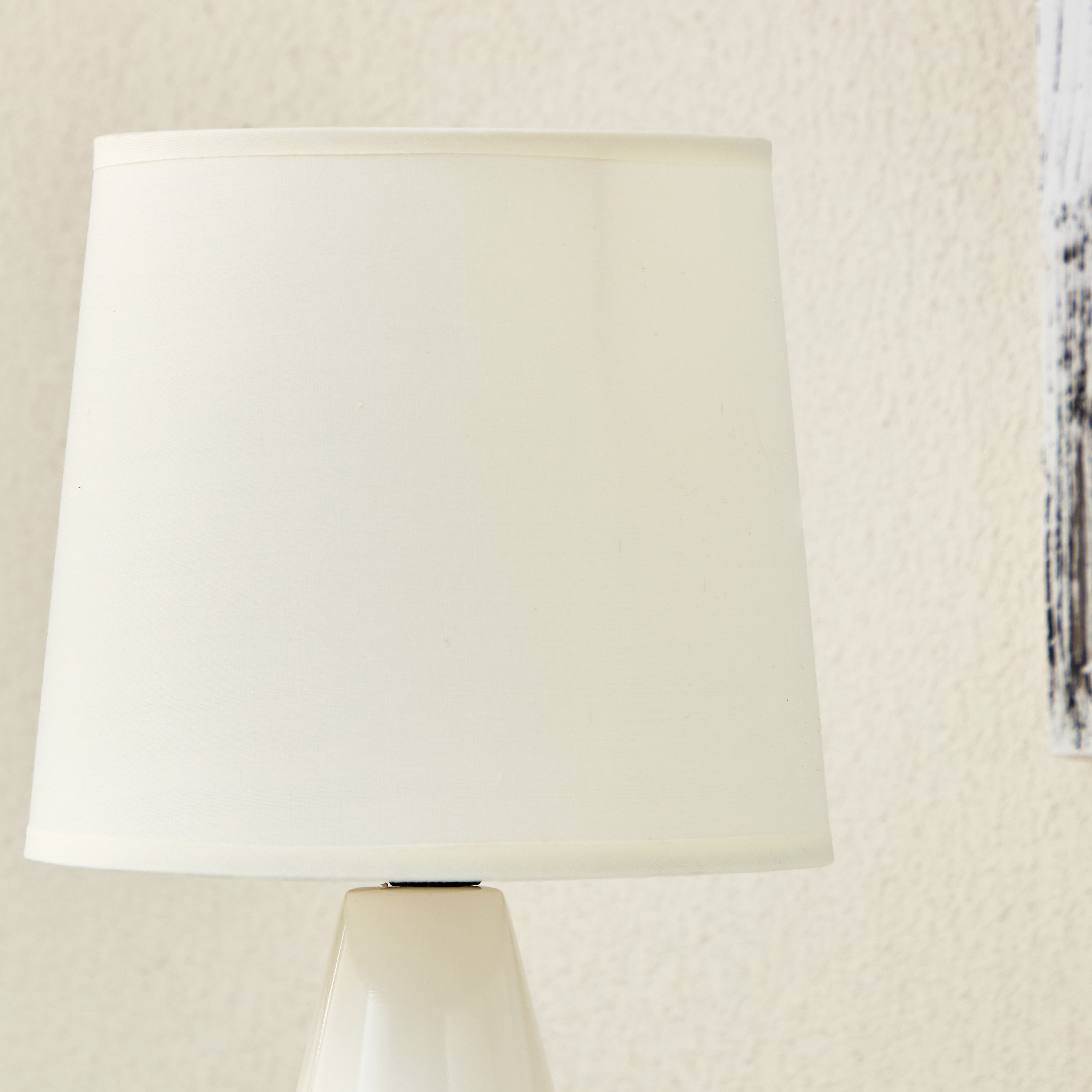 مصباح طاولة سيراميك من كلارك - 17x17x30 سم-hbxlivingroom-lighting-tablelamps-image-3