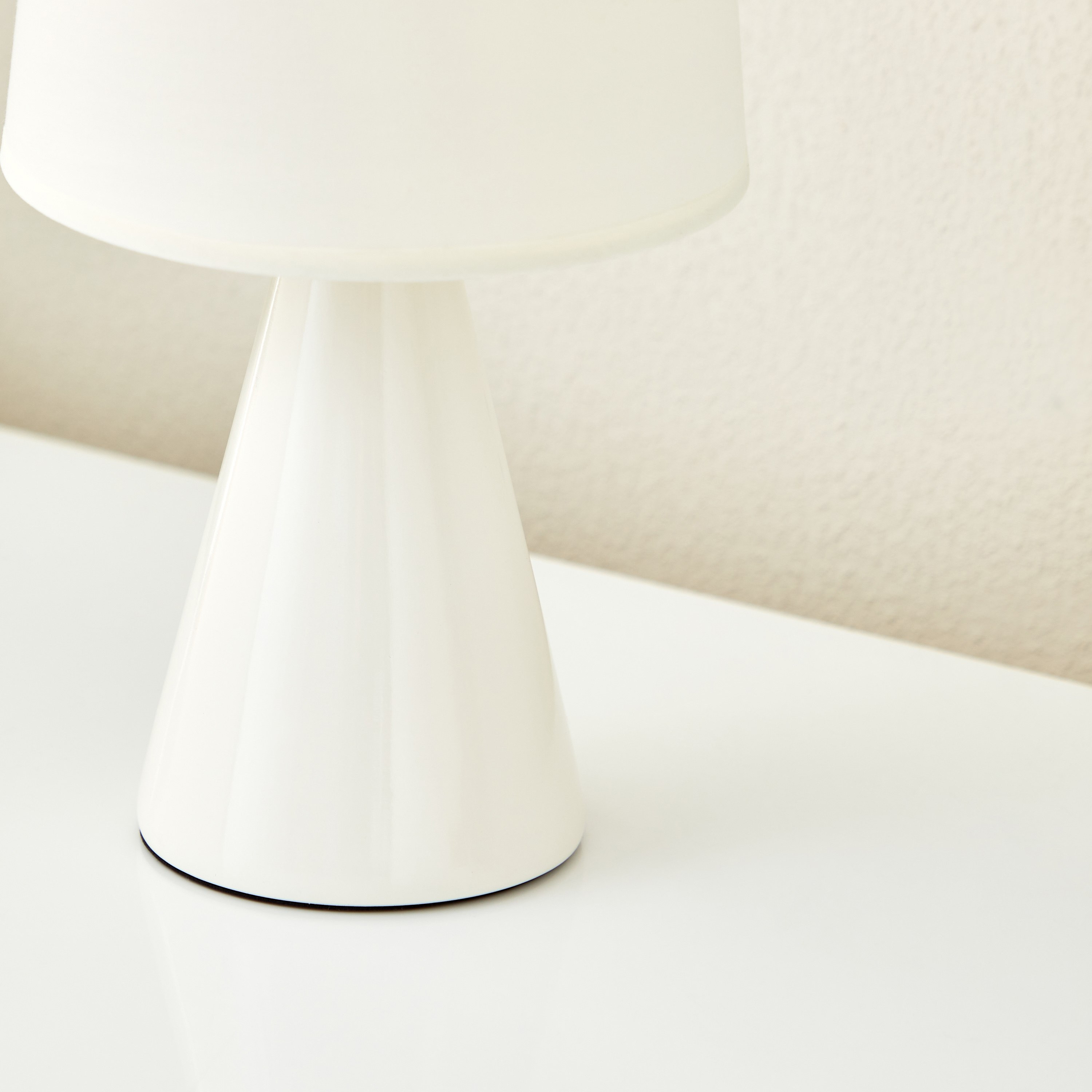 مصباح طاولة سيراميك من كلارك - 17x17x30 سم-hbxlivingroom-lighting-tablelamps-image-4