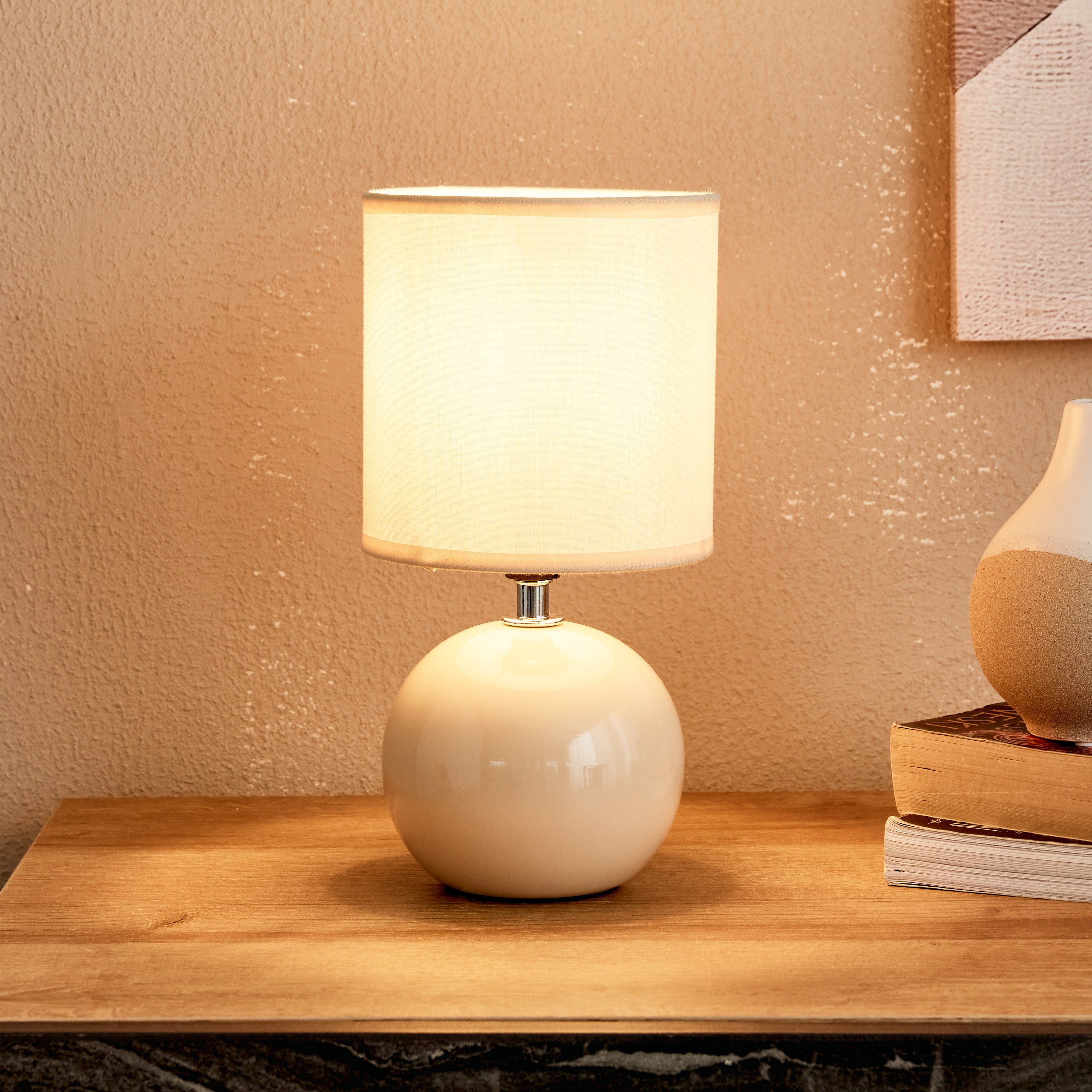 Clarc Ceramic Table Lamp - 13x13x24 cm-hbxlivingroom-lighting-tablelamps-image-2