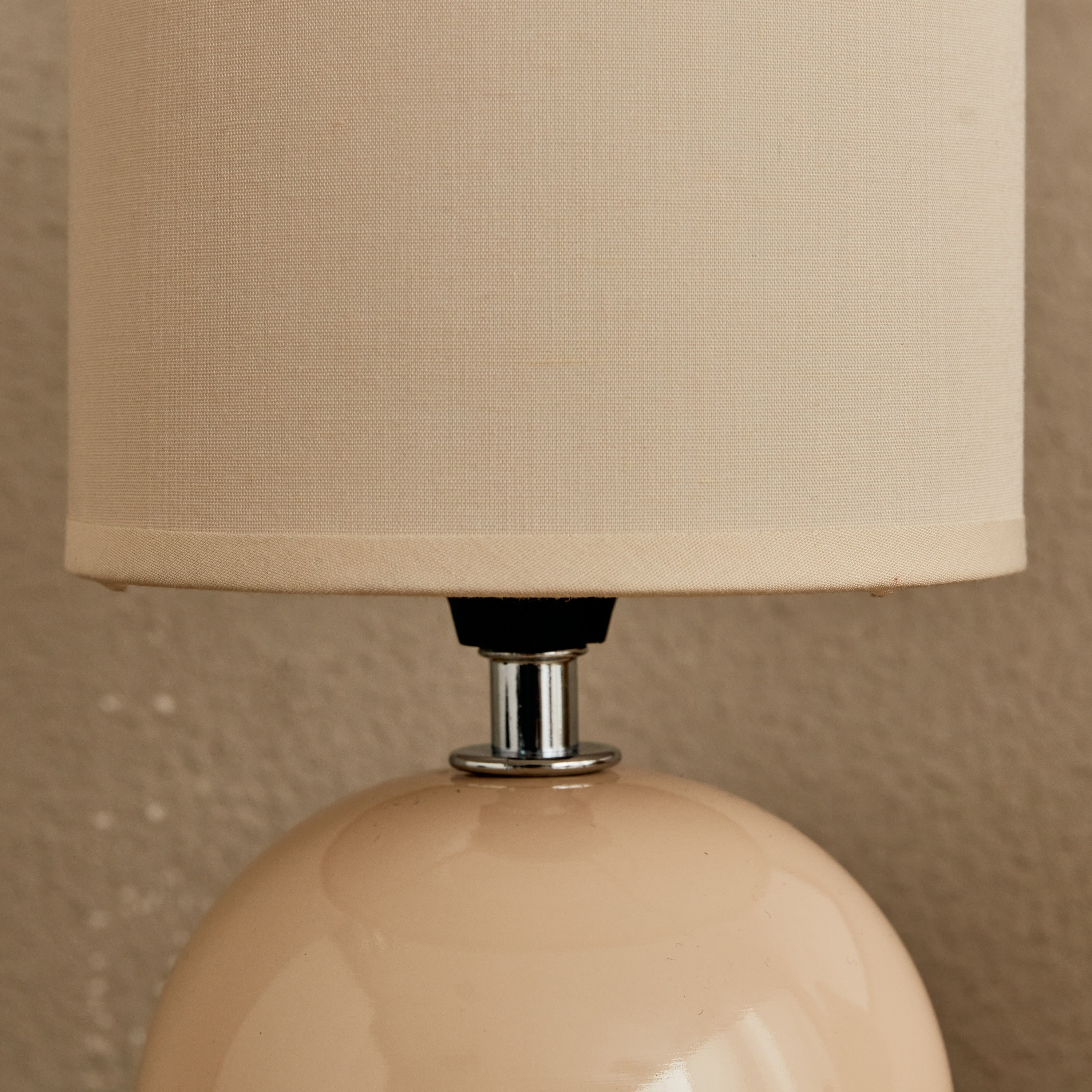 Clarc Ceramic Table Lamp - 13x13x24 cm-hbxlivingroom-lighting-tablelamps-image-3