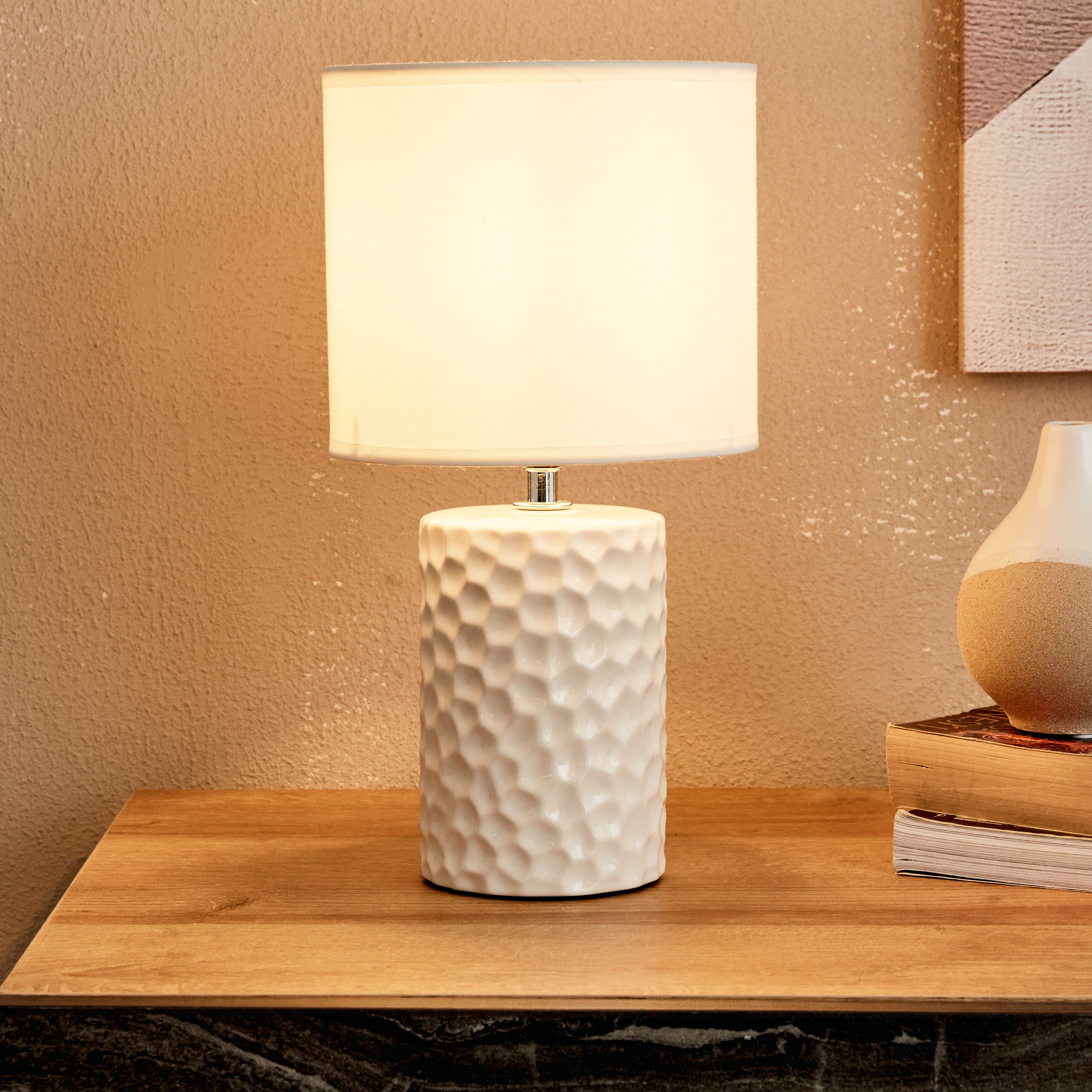 مصباح طاولة سيراميك من كلارك - 17x17x32.5 سم-hbxlivingroom-lighting-tablelamps-image-2