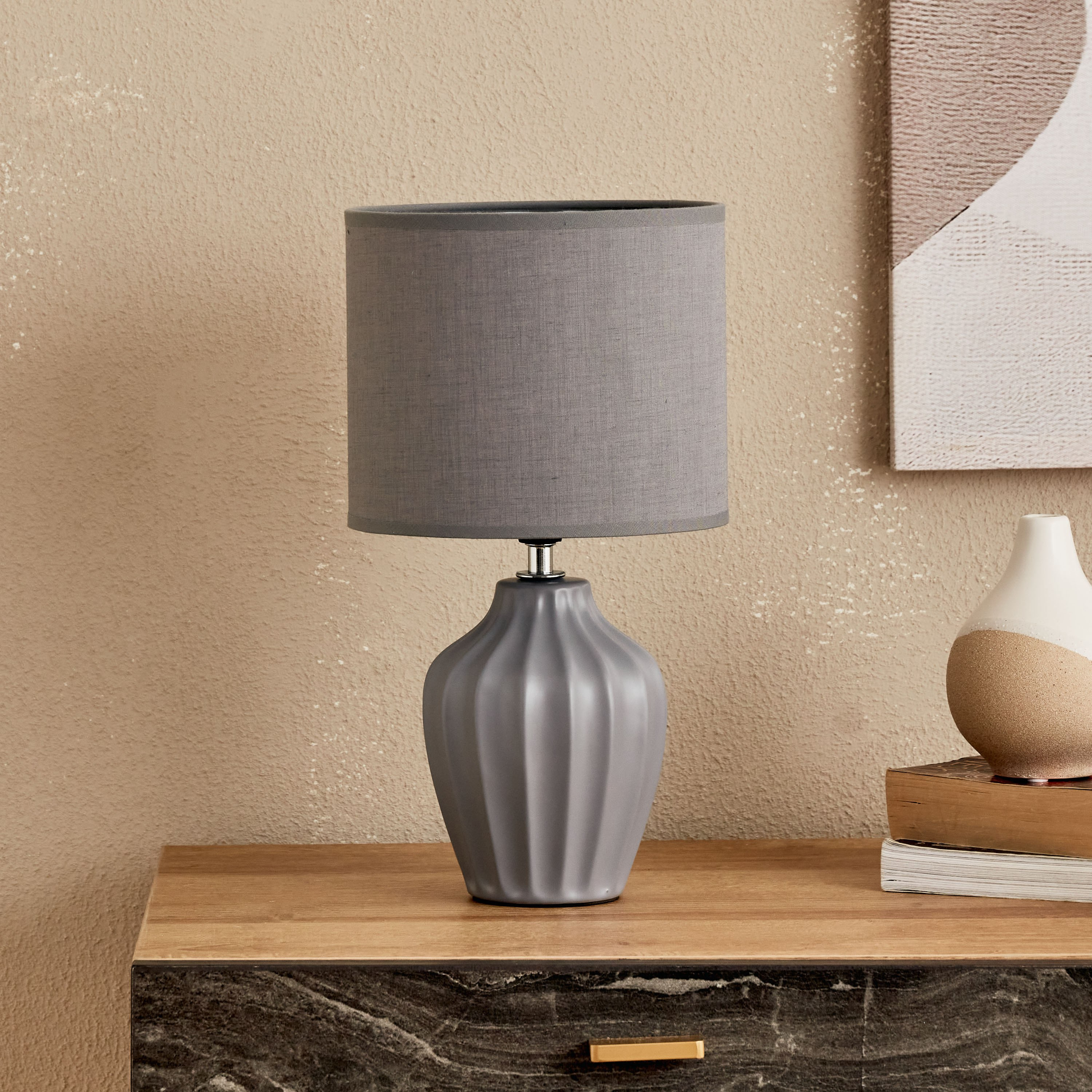 مصباح طاولة سيراميك من كلارك - 18x18x32.5 سم-hbxlivingroom-lighting-tablelamps-image-1