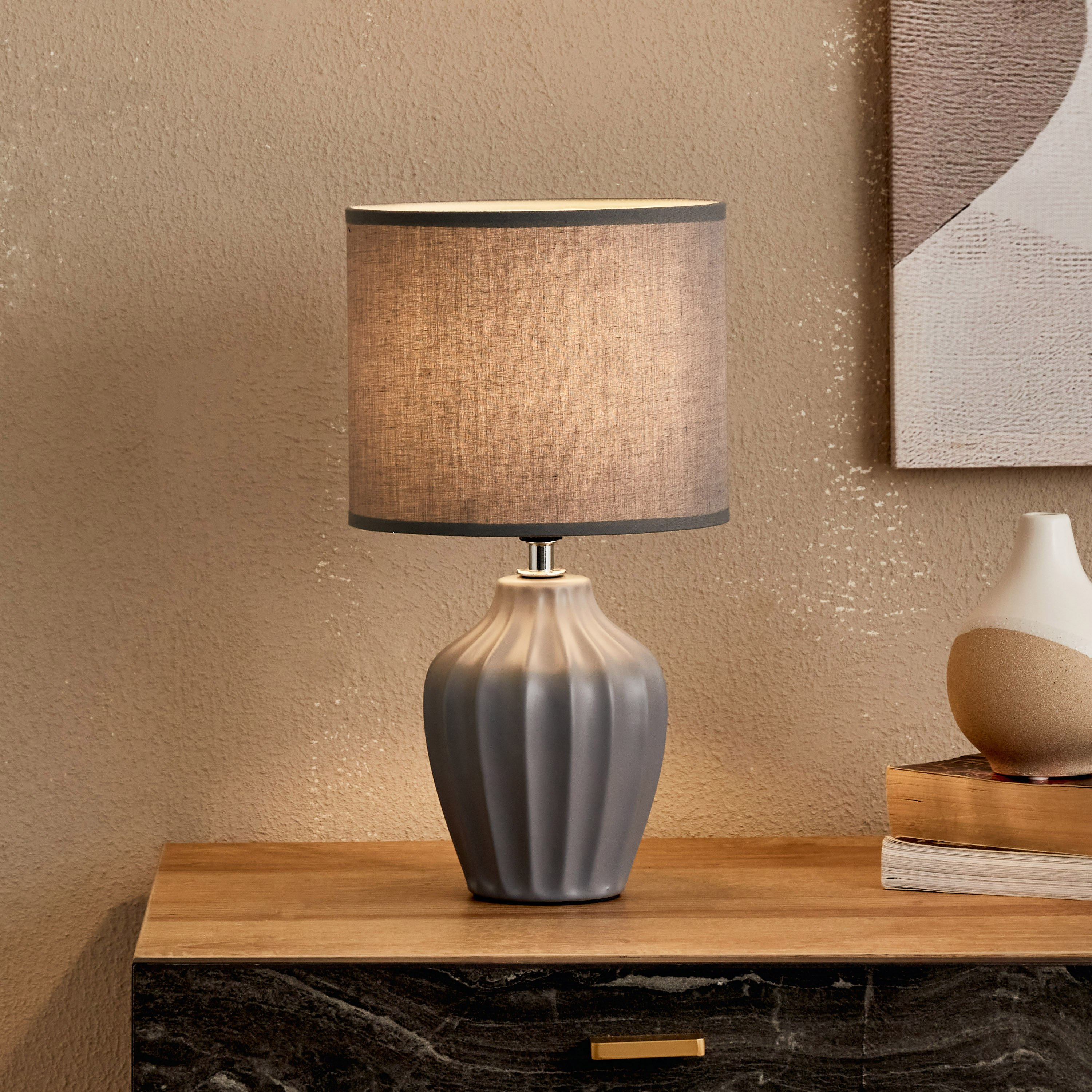 مصباح طاولة سيراميك من كلارك - 18x18x32.5 سم-hbxlivingroom-lighting-tablelamps-image-2