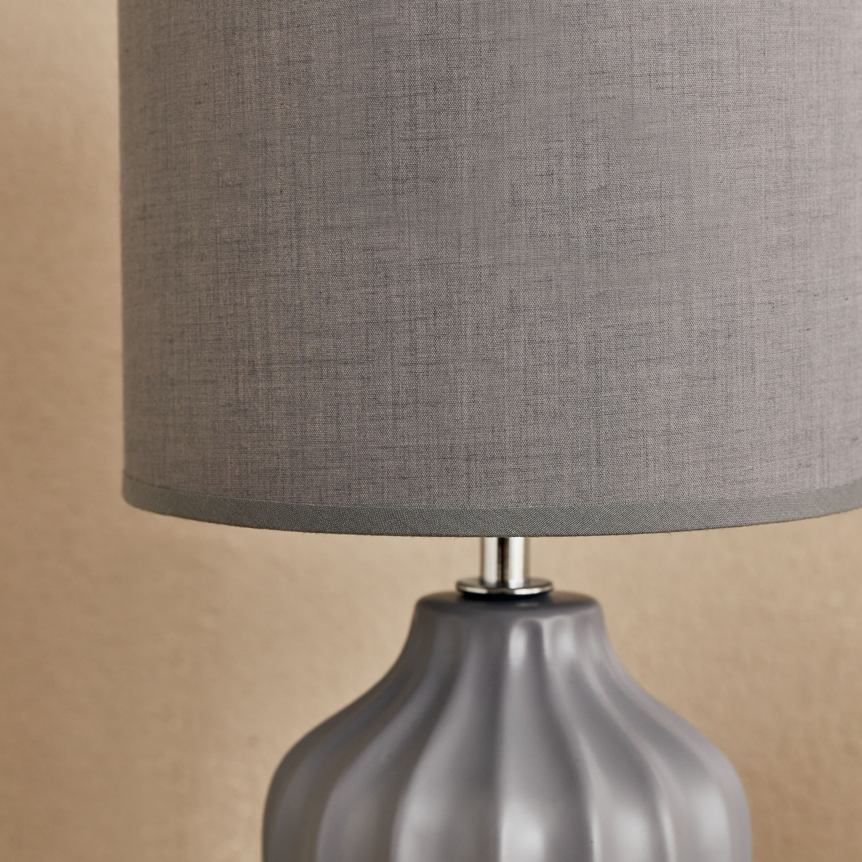 مصباح طاولة سيراميك من كلارك - 18x18x32.5 سم-hbxlivingroom-lighting-tablelamps-image-3