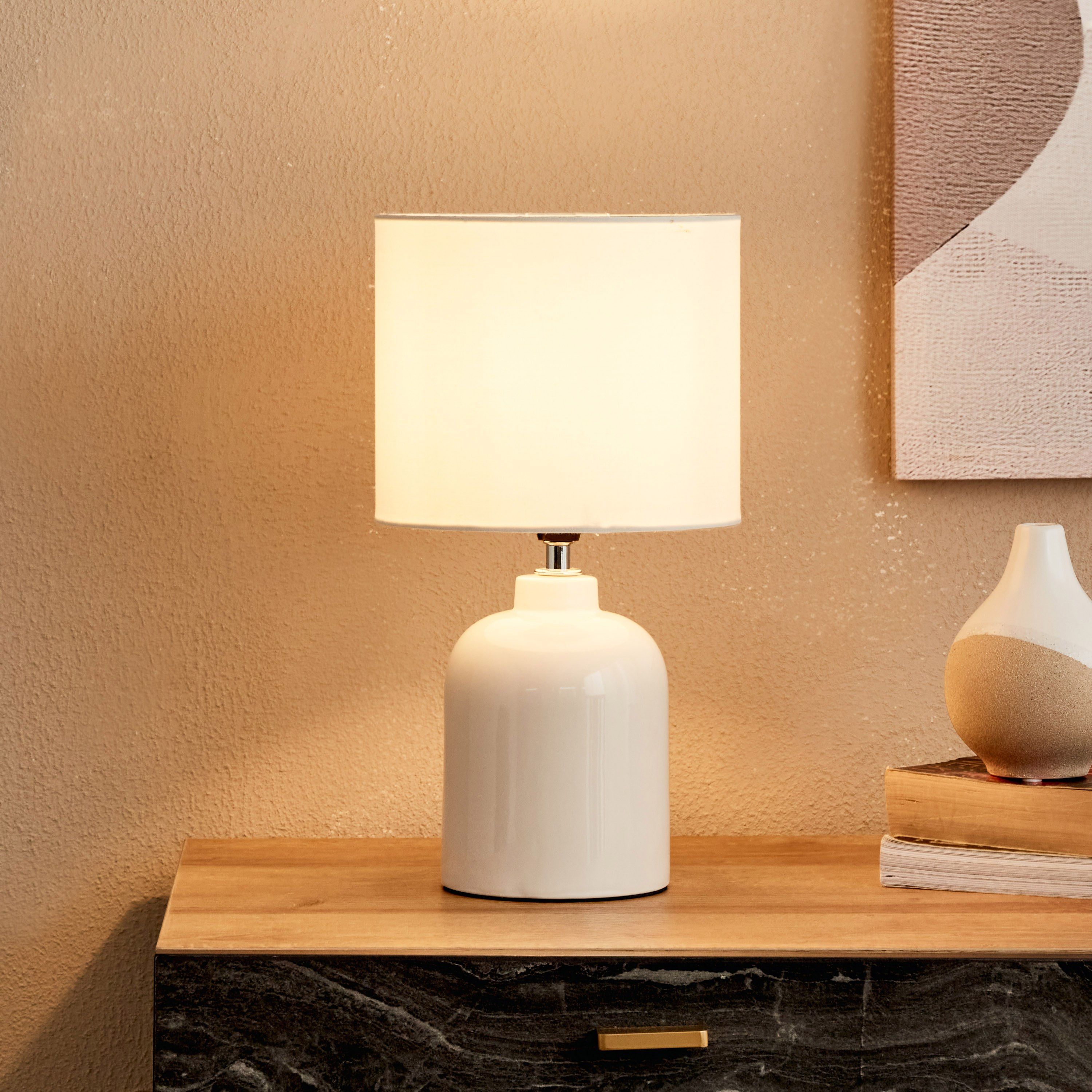 مصباح طاولة سيراميك من كلارك - 18x18x32 سم-hbxlivingroom-lighting-tablelamps-image-2