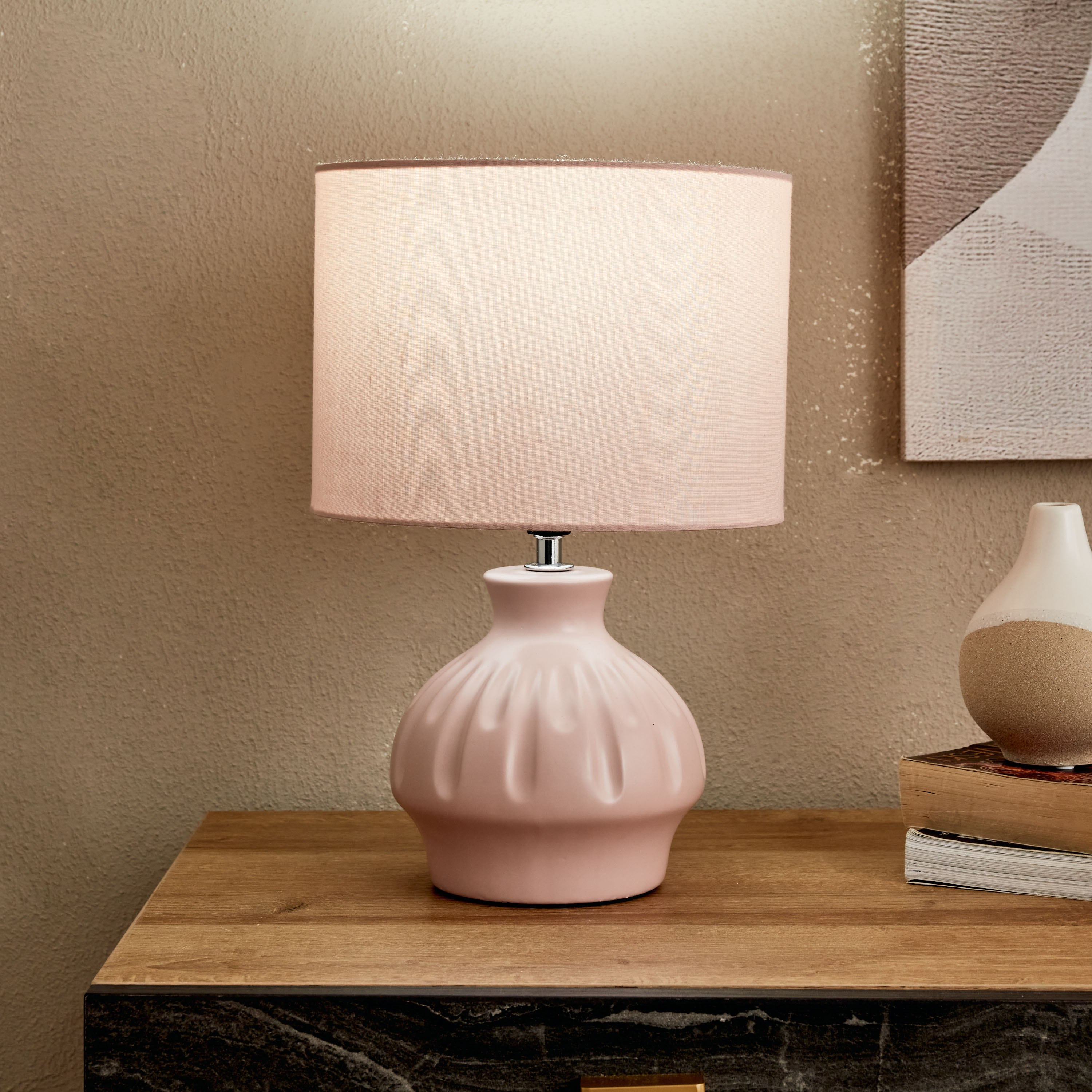 مصباح طاولة سيراميك من كلارك - 22x22x34 سم-hbxlivingroom-lighting-tablelamps-image-2