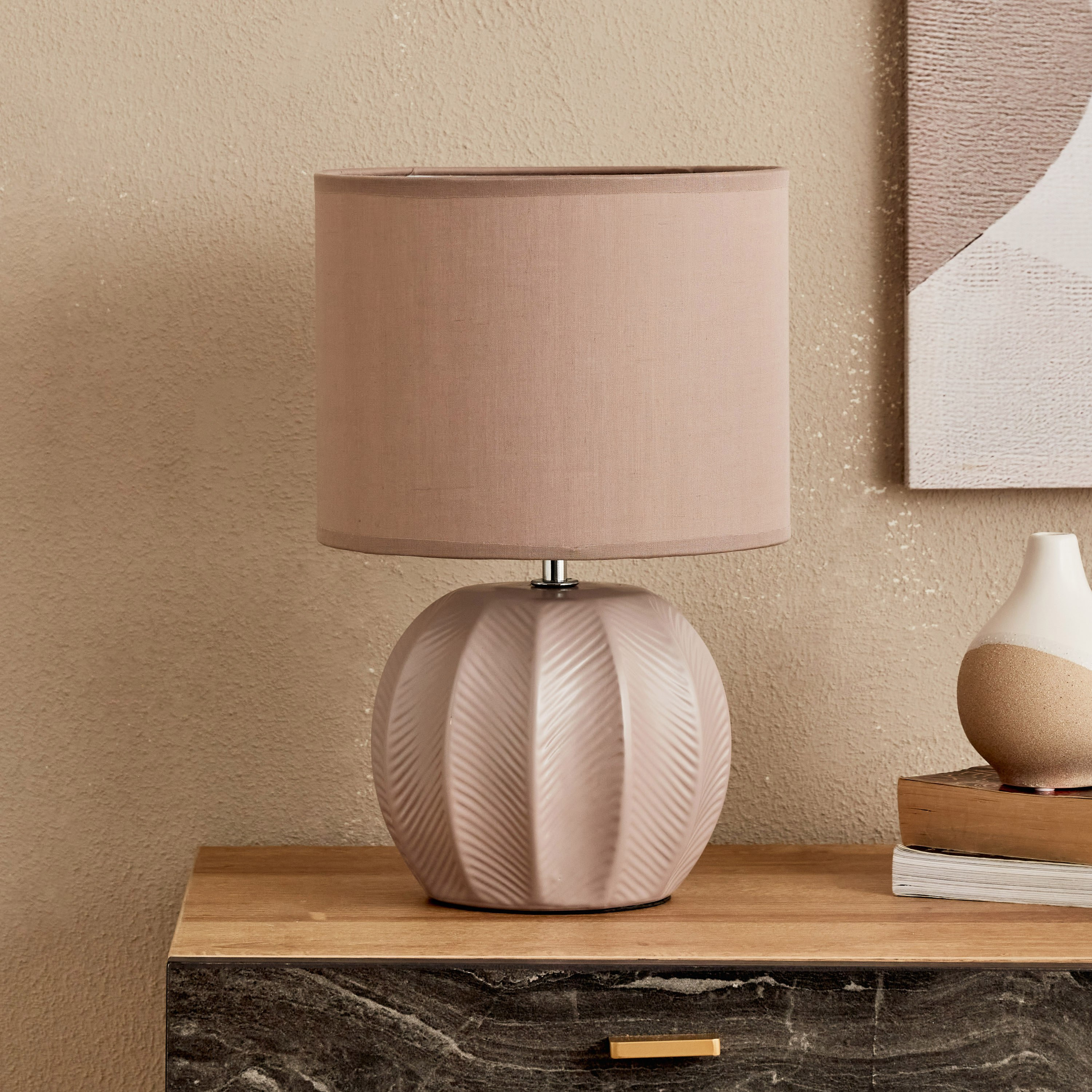 مصباح طاولة سيراميك من كلارك - 23x23x36 سم-hbxlivingroom-lighting-tablelamps-image-1
