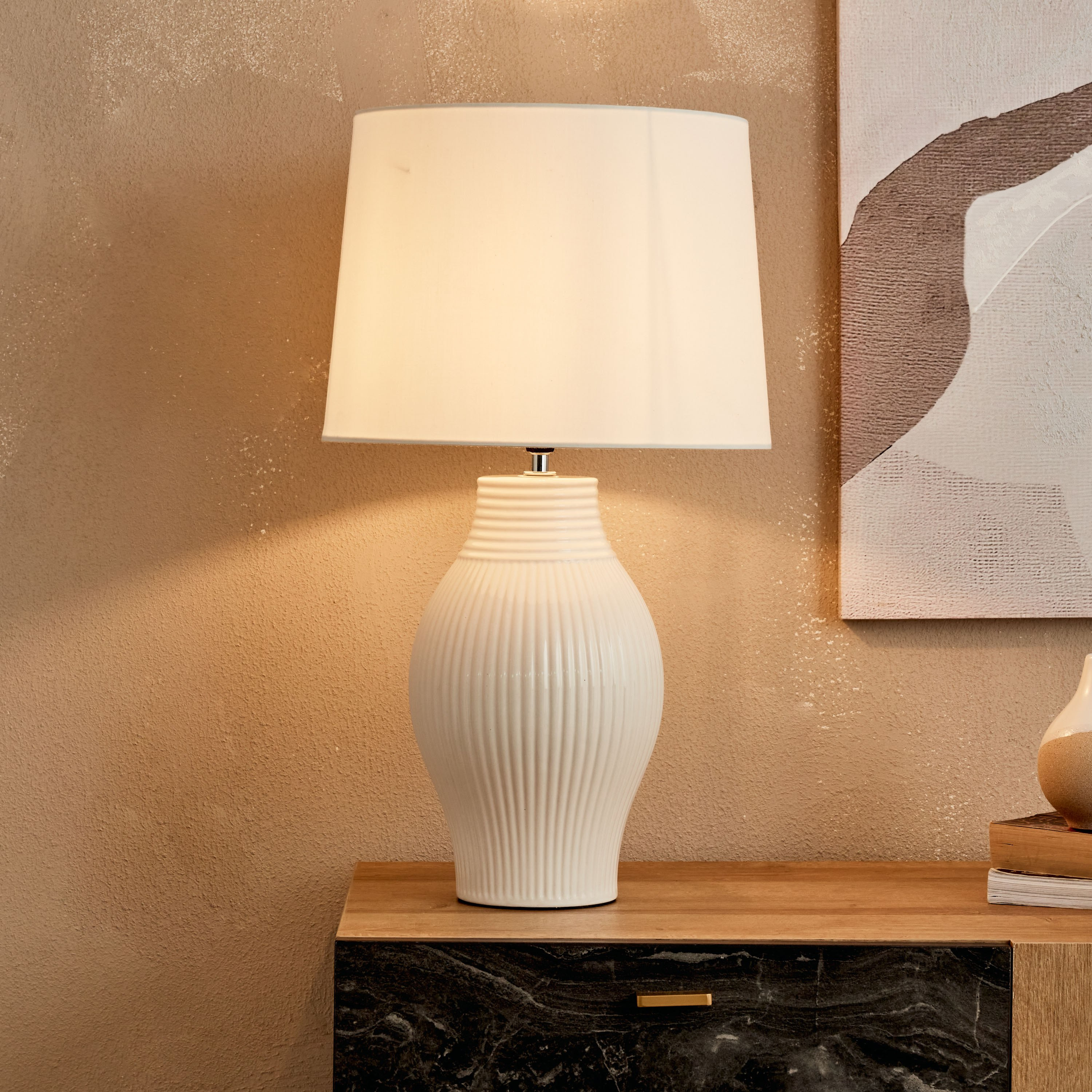 مصباح طاولة سيراميك من كلارك - 32x32x55 سم-hbxlivingroom-lighting-tablelamps-image-2